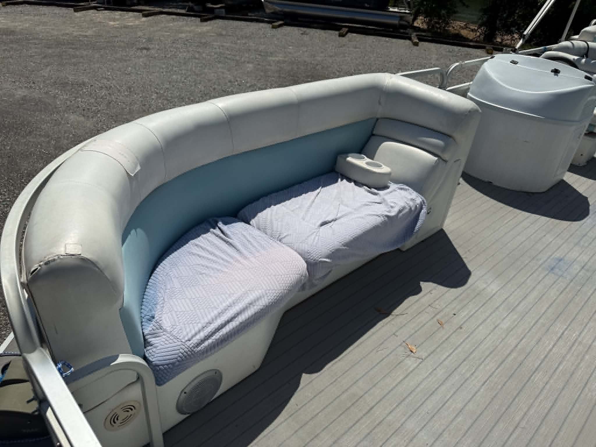 2001 Sundancer Poontoons 260D Legand - 21