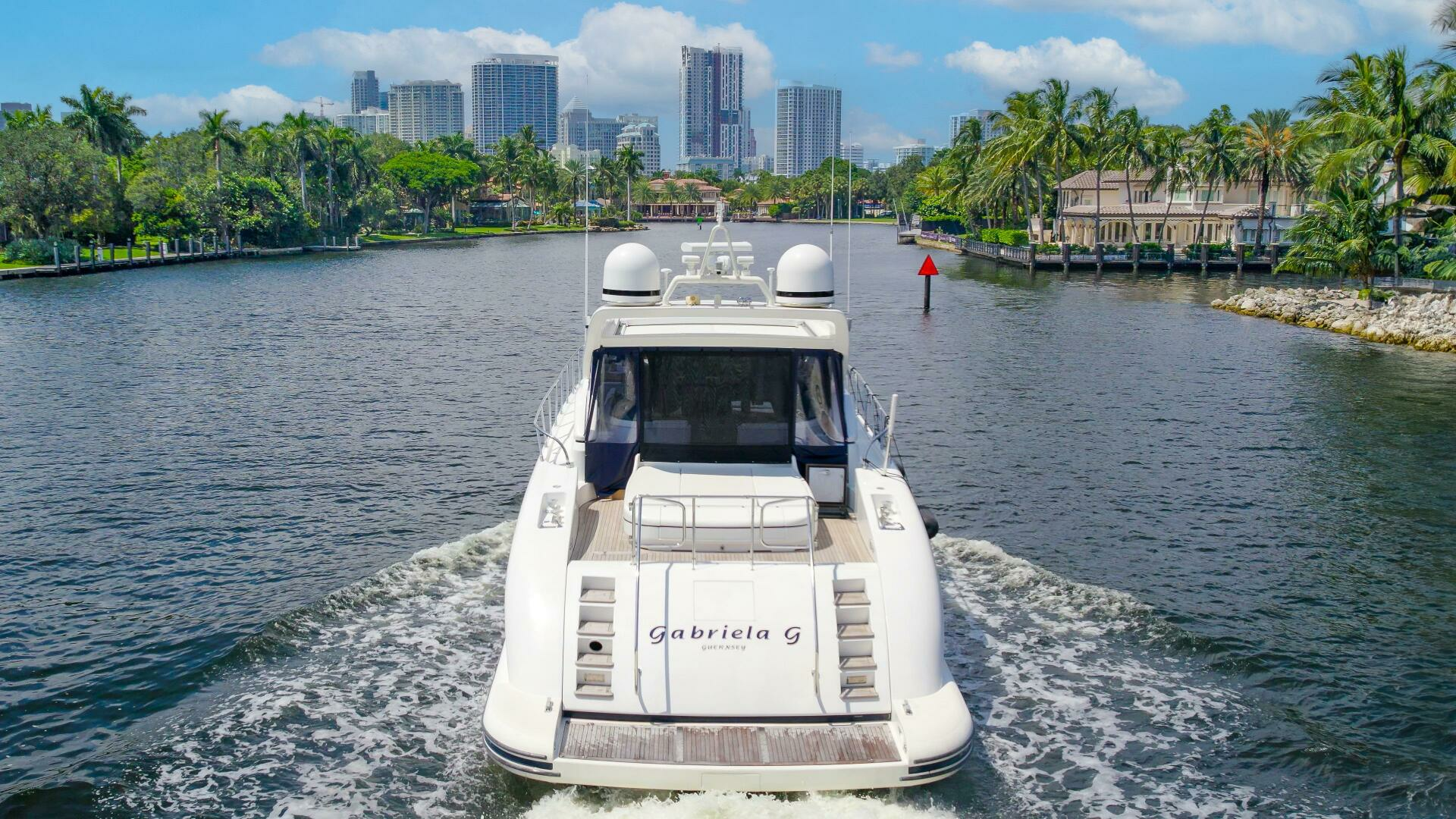 2001 Mangusta 72 - Image 27
