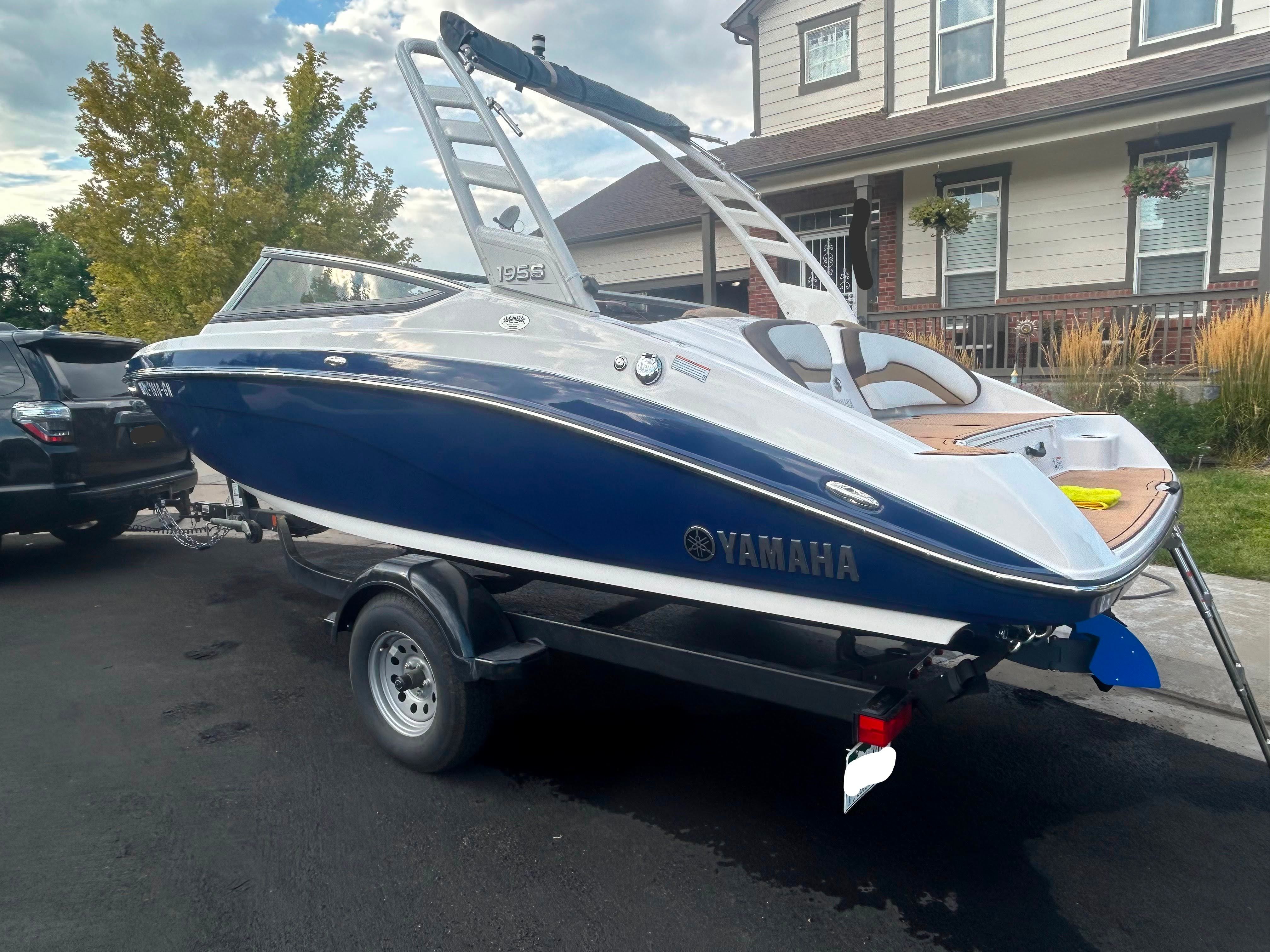 2022 Yamaha Boats 195S