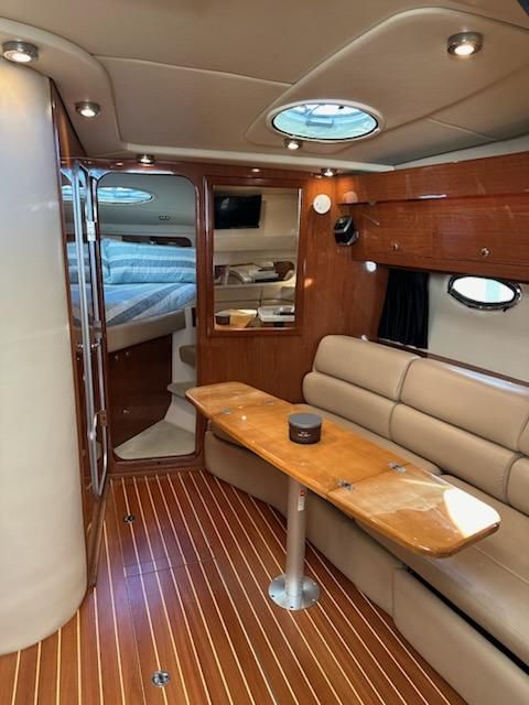 2008 Regal Commodore 3760 IO - 41
