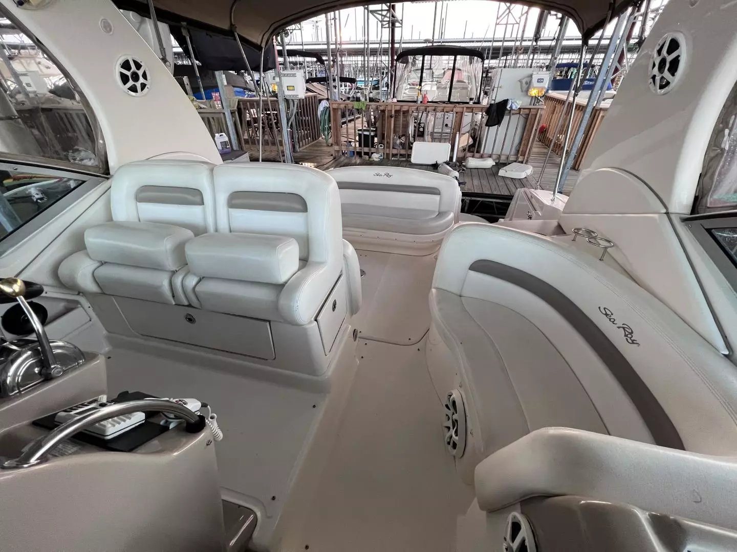 2005 Sea Ray Sundancer 320 - Image 28