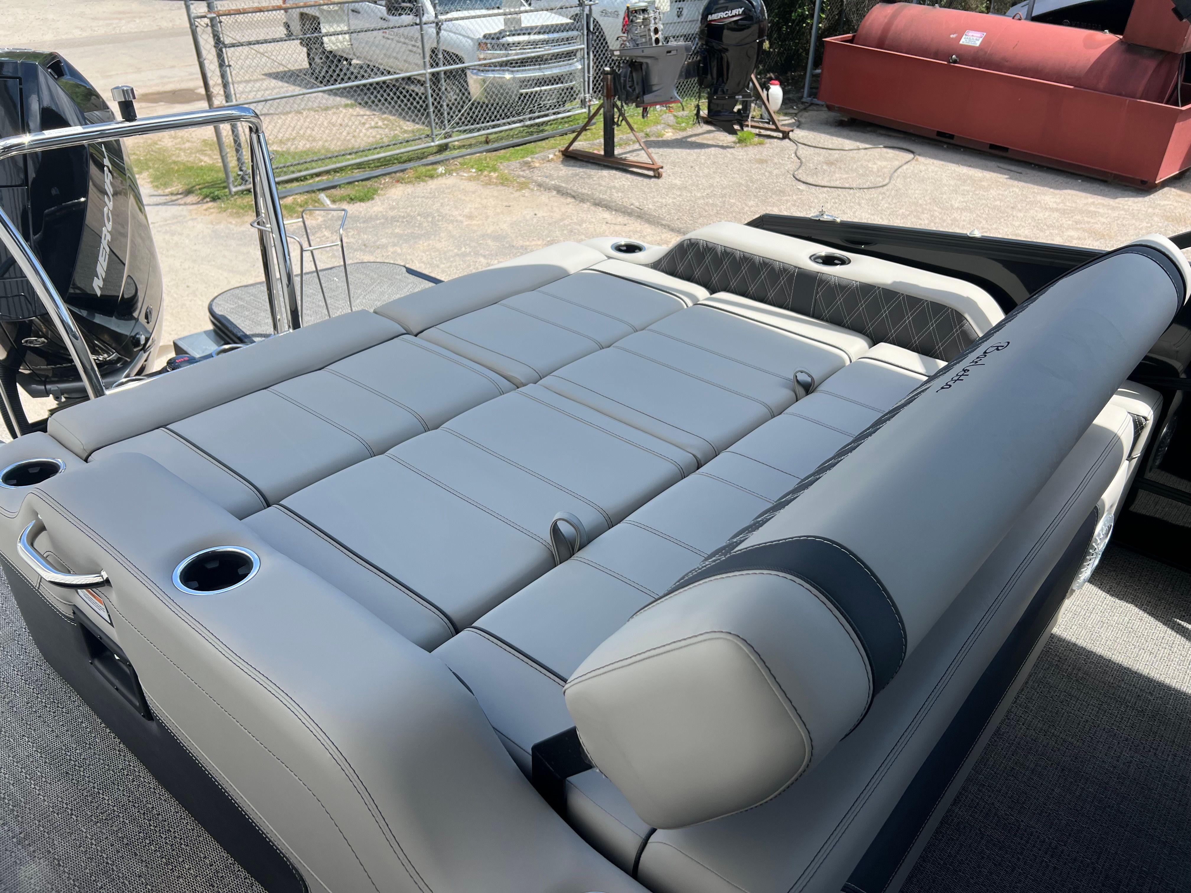 2025 BARLETTA L25UC - Image 21