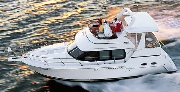 2000 Carver 356 Aft Cabin Motor Yacht