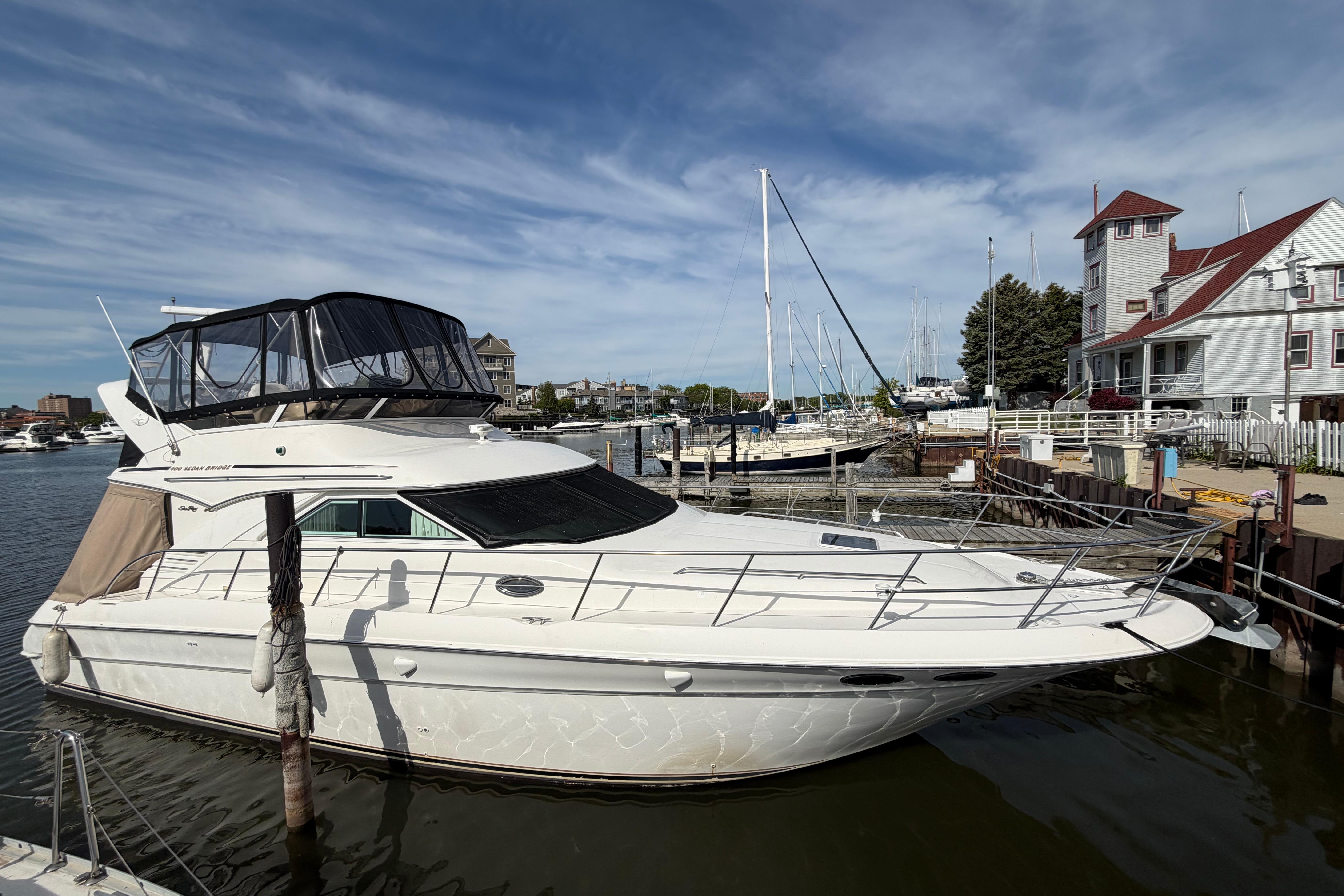 2000 Sea Ray 400 Sedan Bridge
