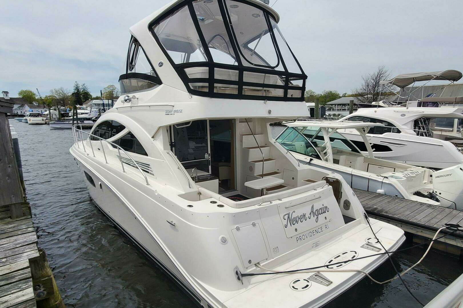 2012 Sea Ray 450 Sedan Bridge - Image 3