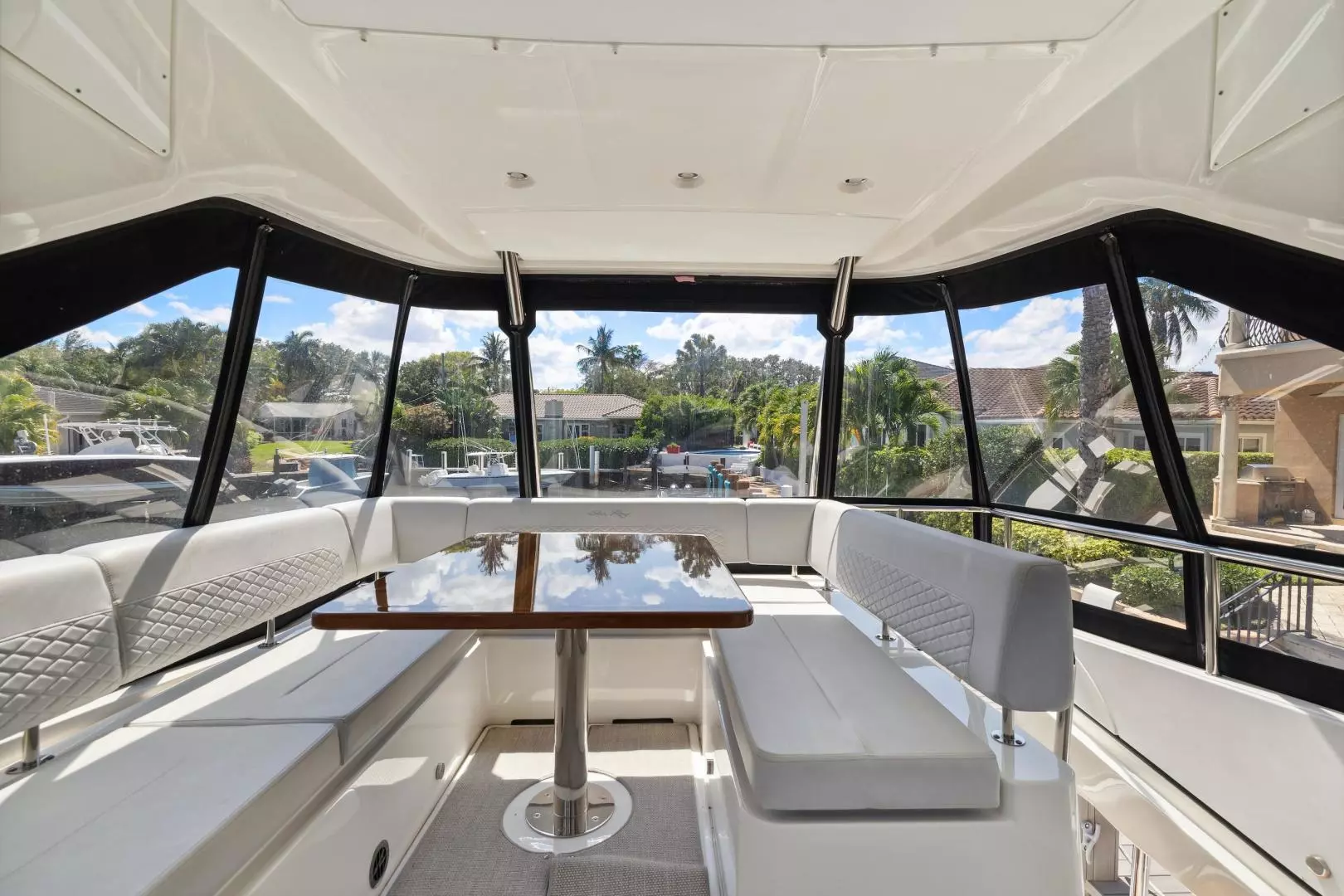 2018 Sea Ray L590 Fly - Image 21