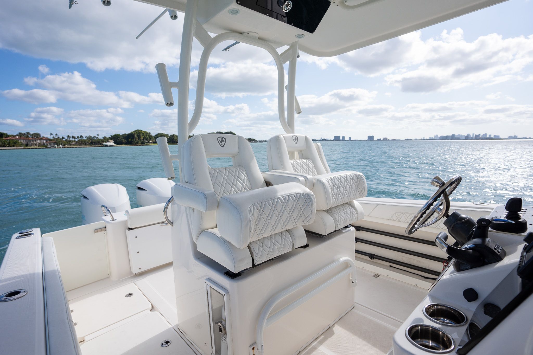 2021 Century 2901 Center Console - 36