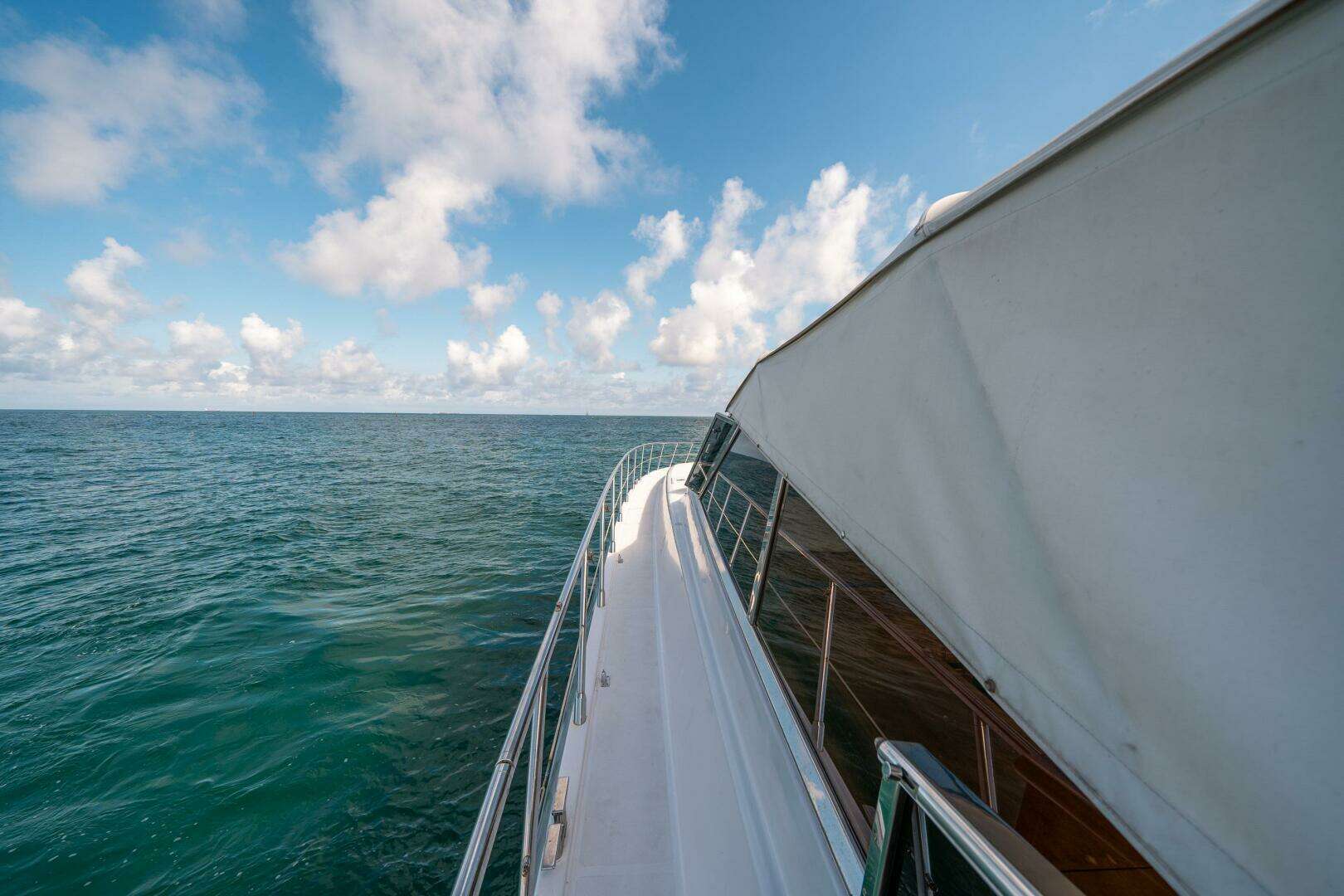2001 Mangusta 80 - Image 13