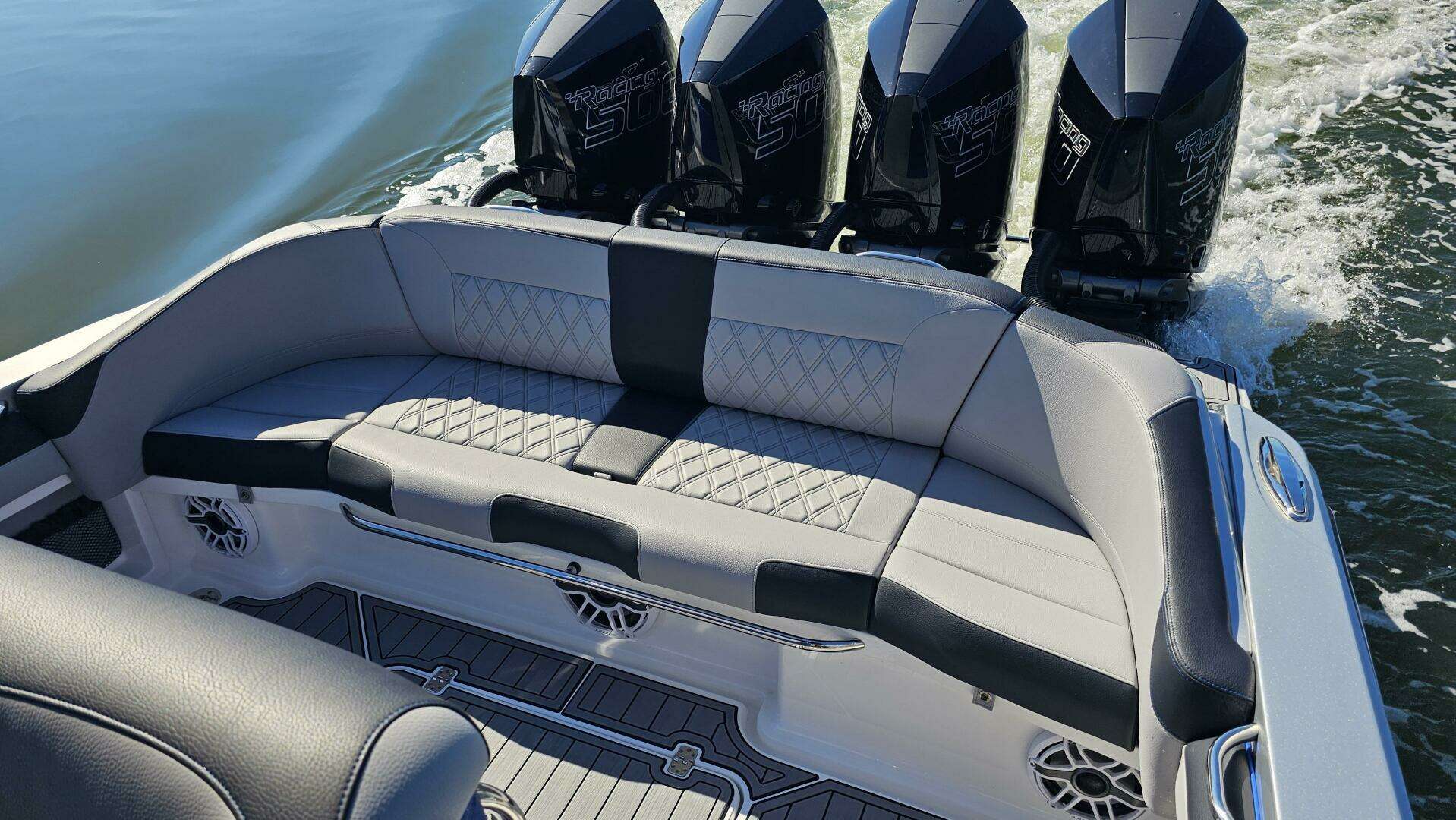 2024 Nor-Tech 390 Sport Center Console - Image 13