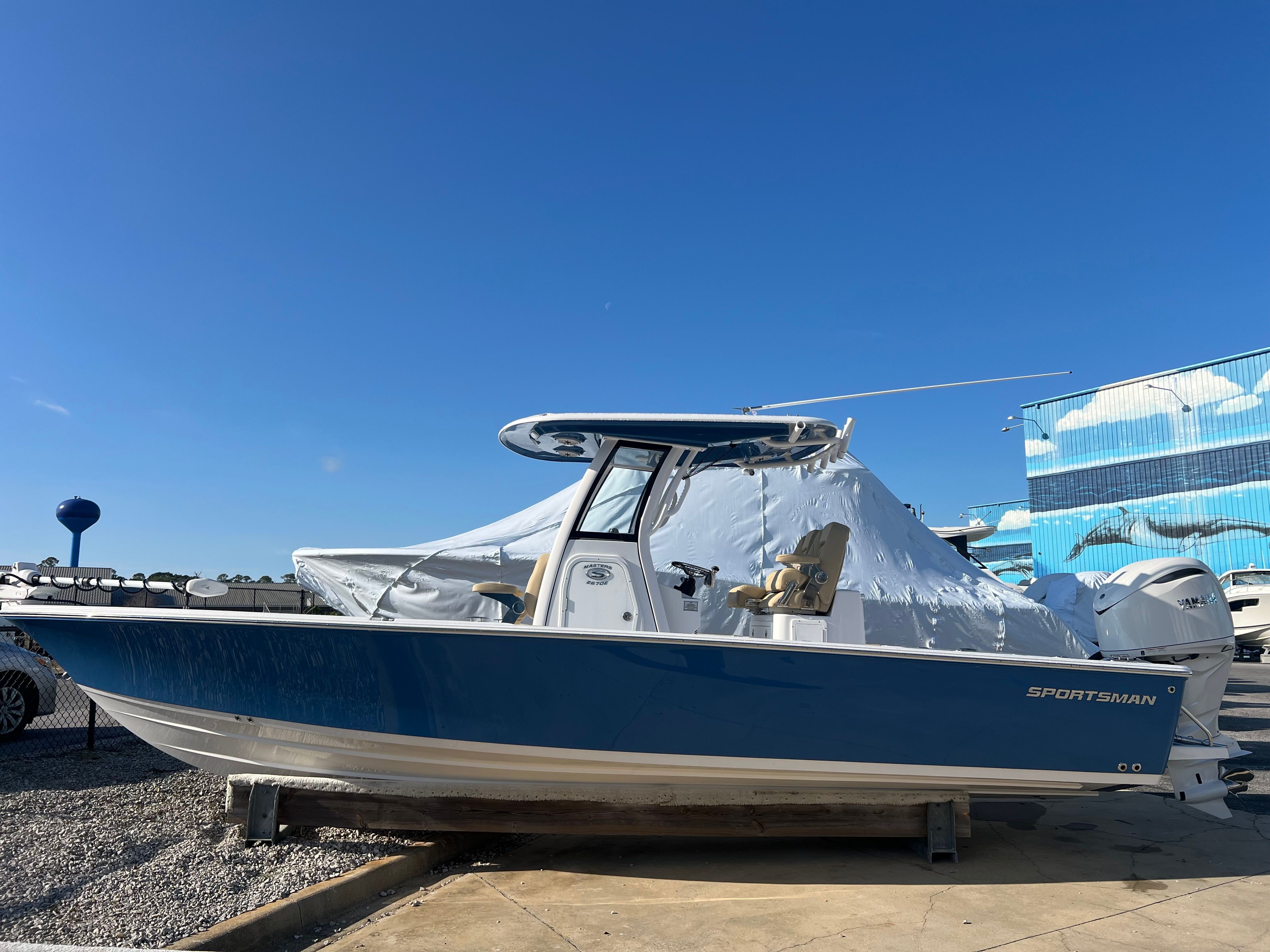 2026 Sportsman Masters 267OE Bay Boat