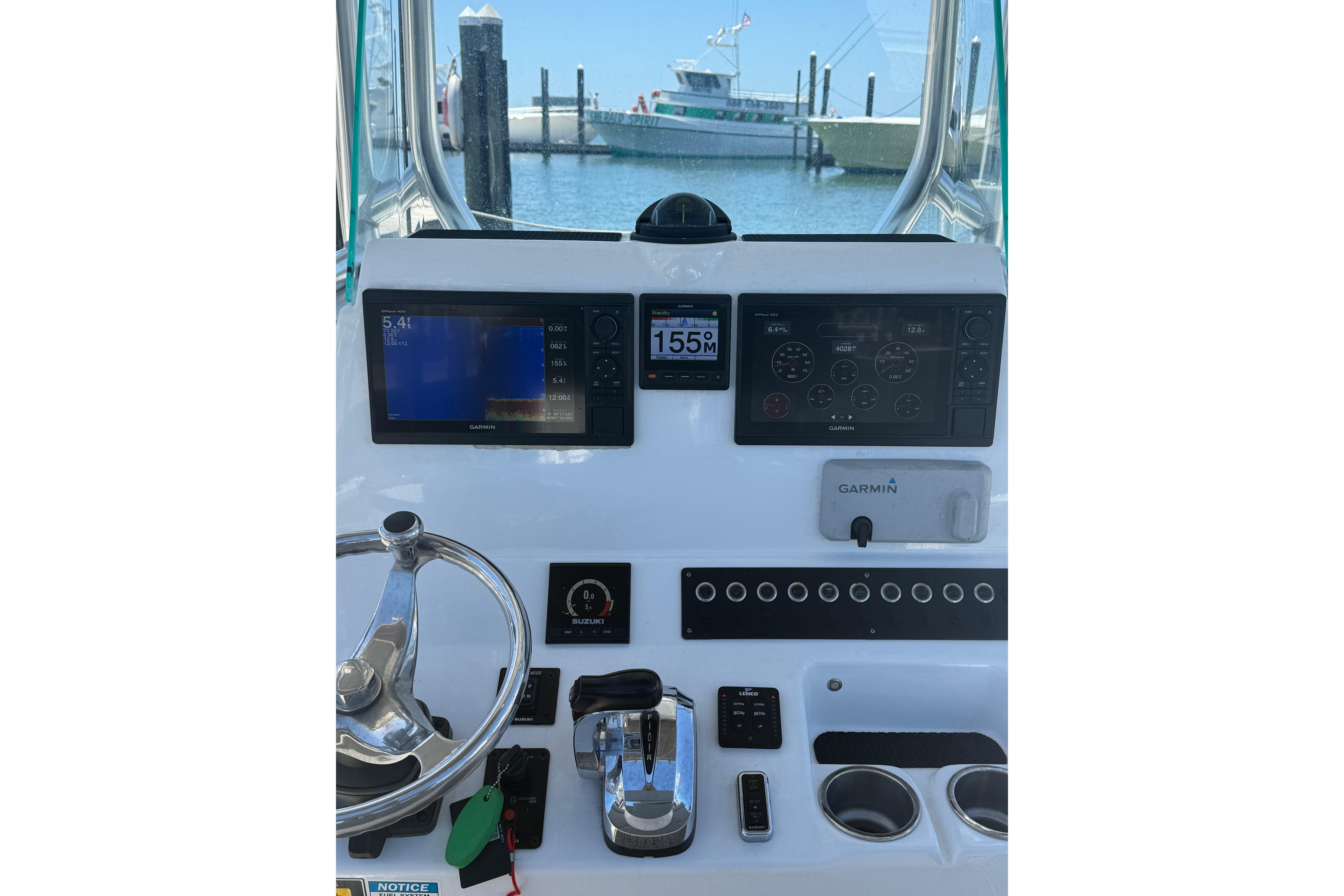 2020 Cape Horn 22 OS boat dashboard with Garmin navigation system and controls.