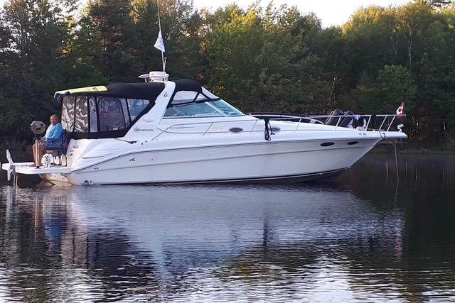 1995 Sea Ray Sundancer 330