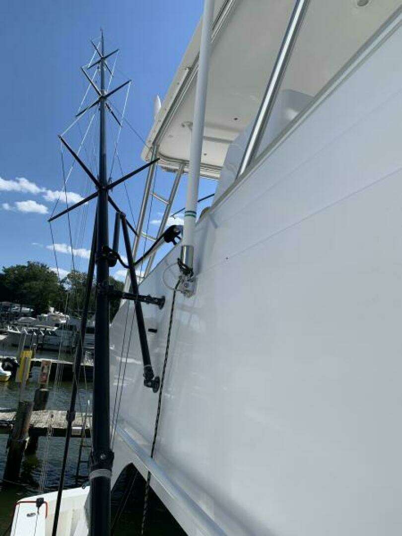 2000 Viking 50 Convertible Sportfish - Image 65