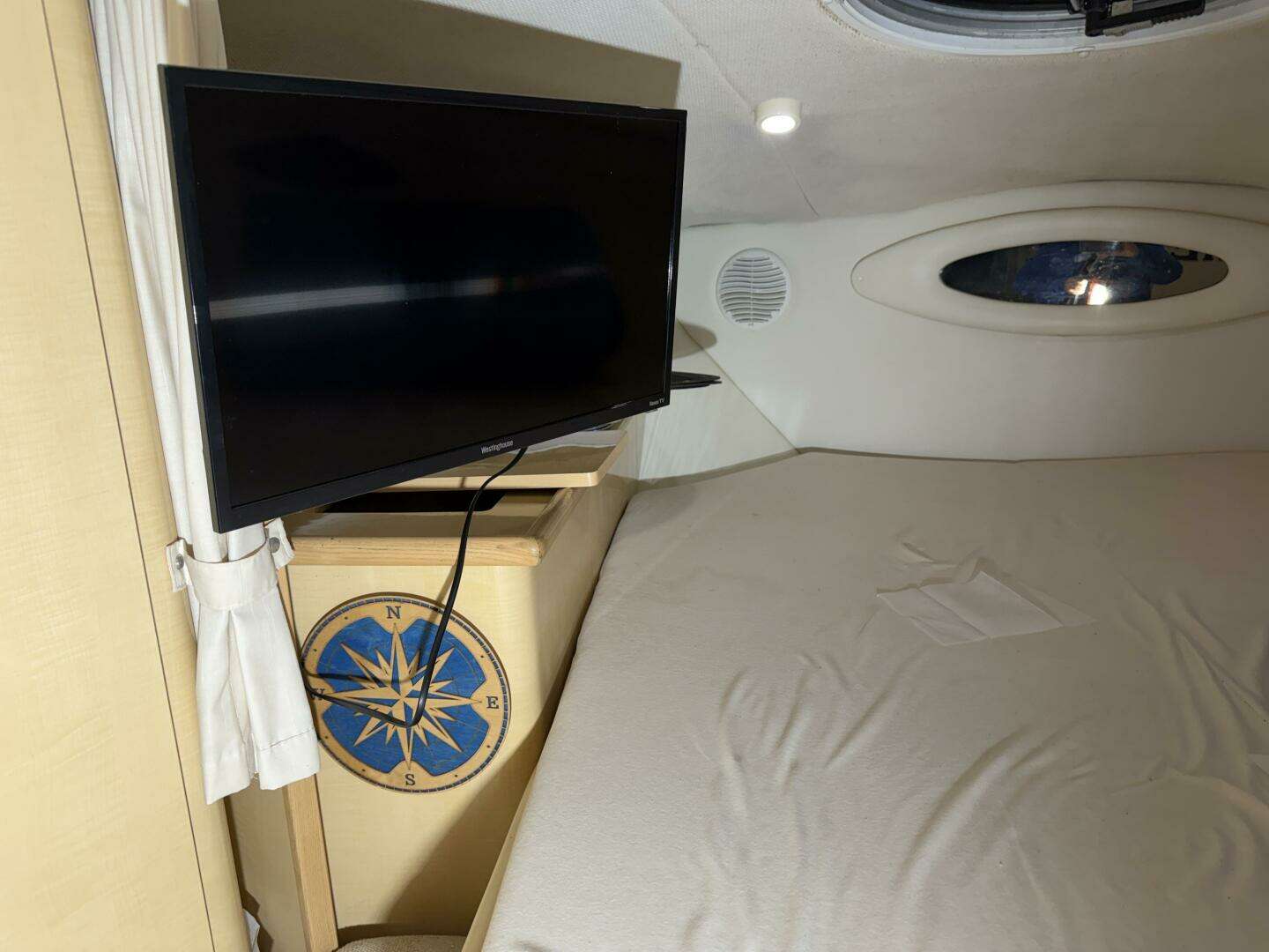 2001 Maxum 3300 SCR - Image 40