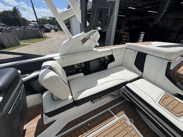2018 Nautique G23 - 9