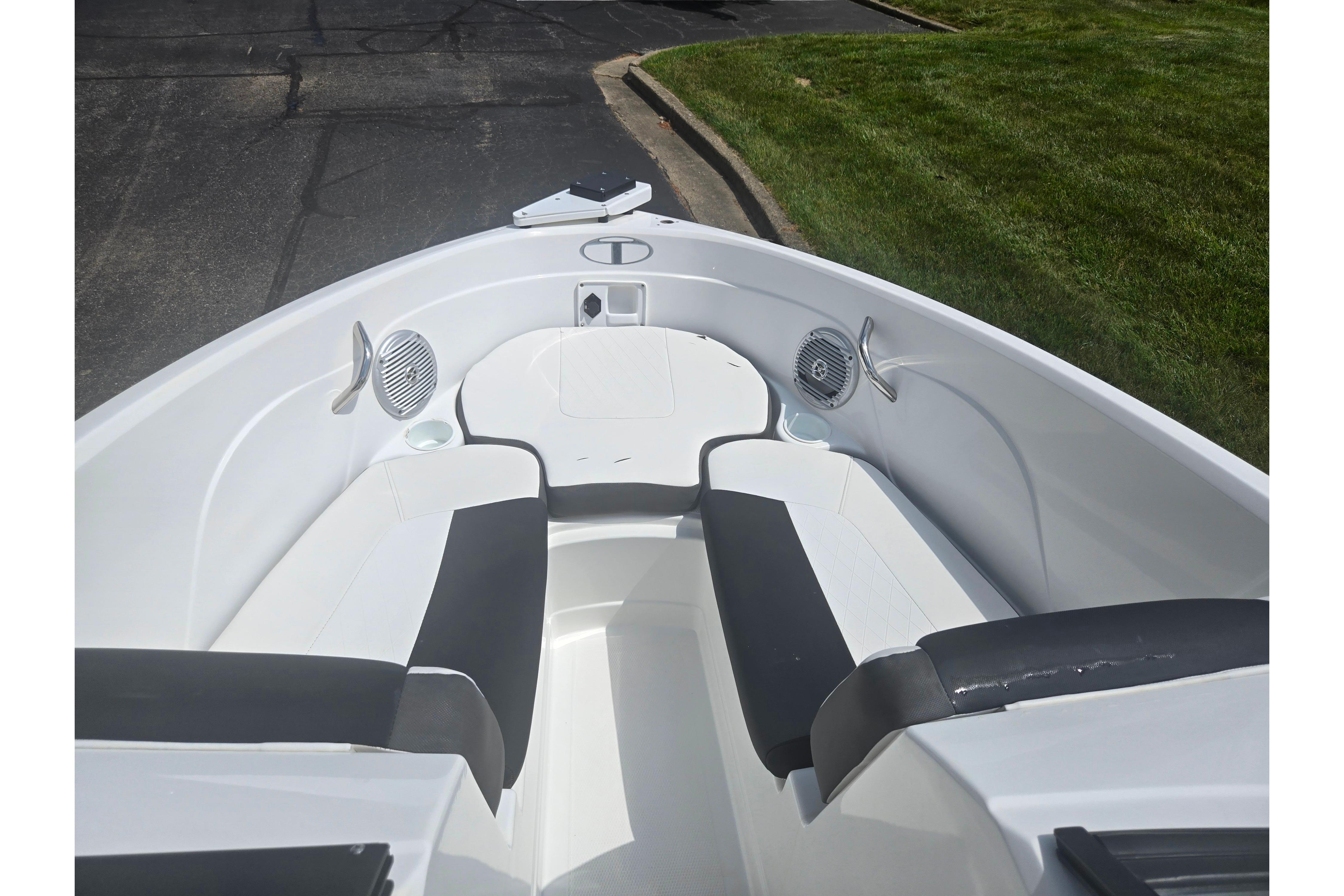 2023 Tahoe 200 S boat interior with sleek seating and modern design.