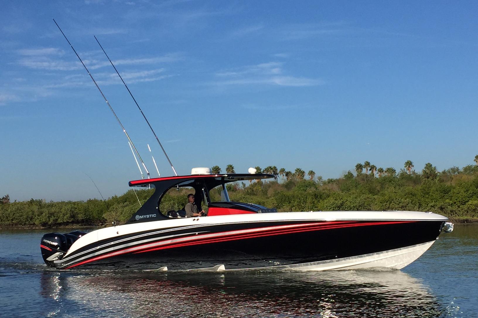 2017 Mystic Powerboats M4200