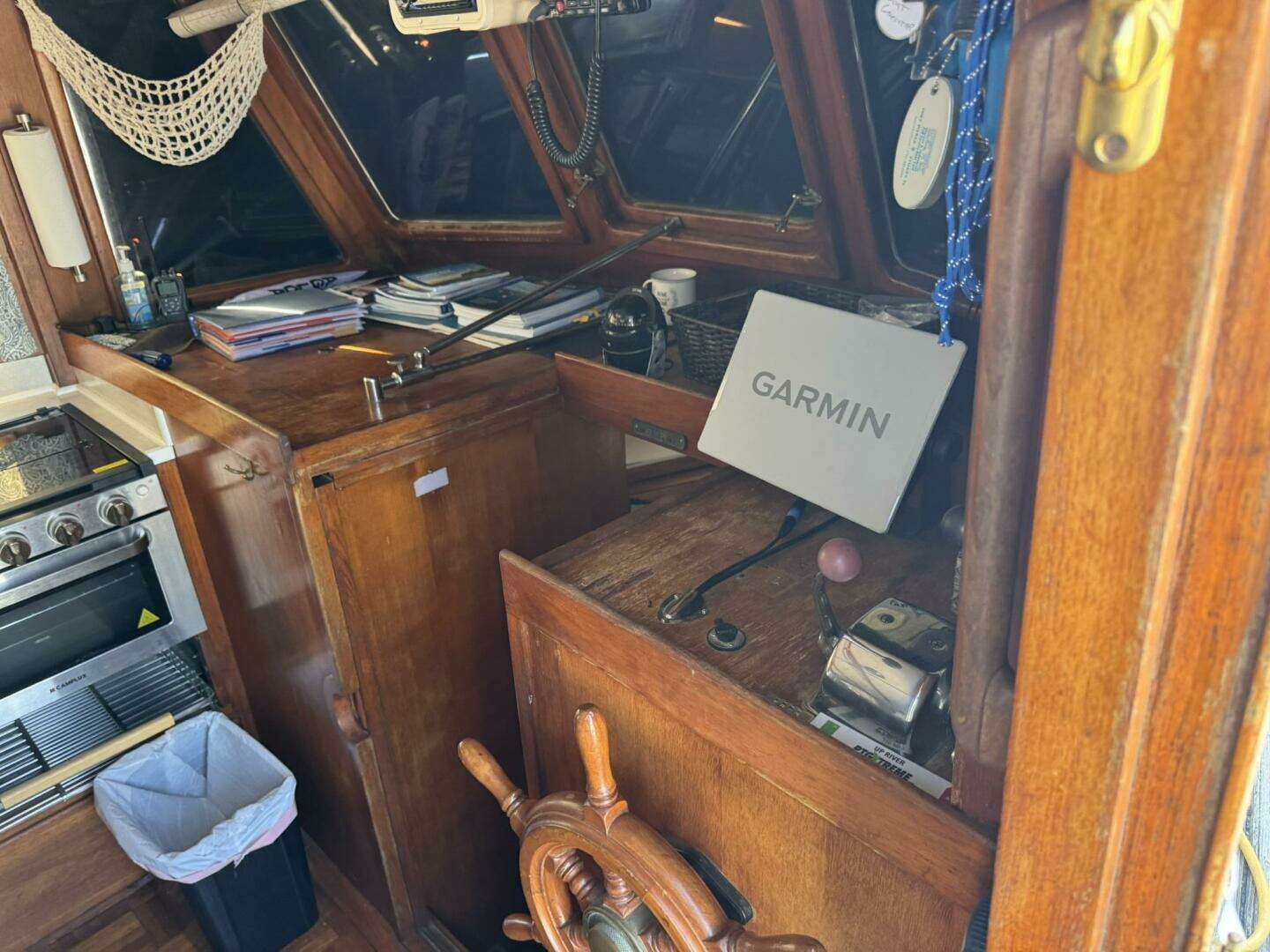 1986 Marine Trader 34 Double Cabin - Image 70