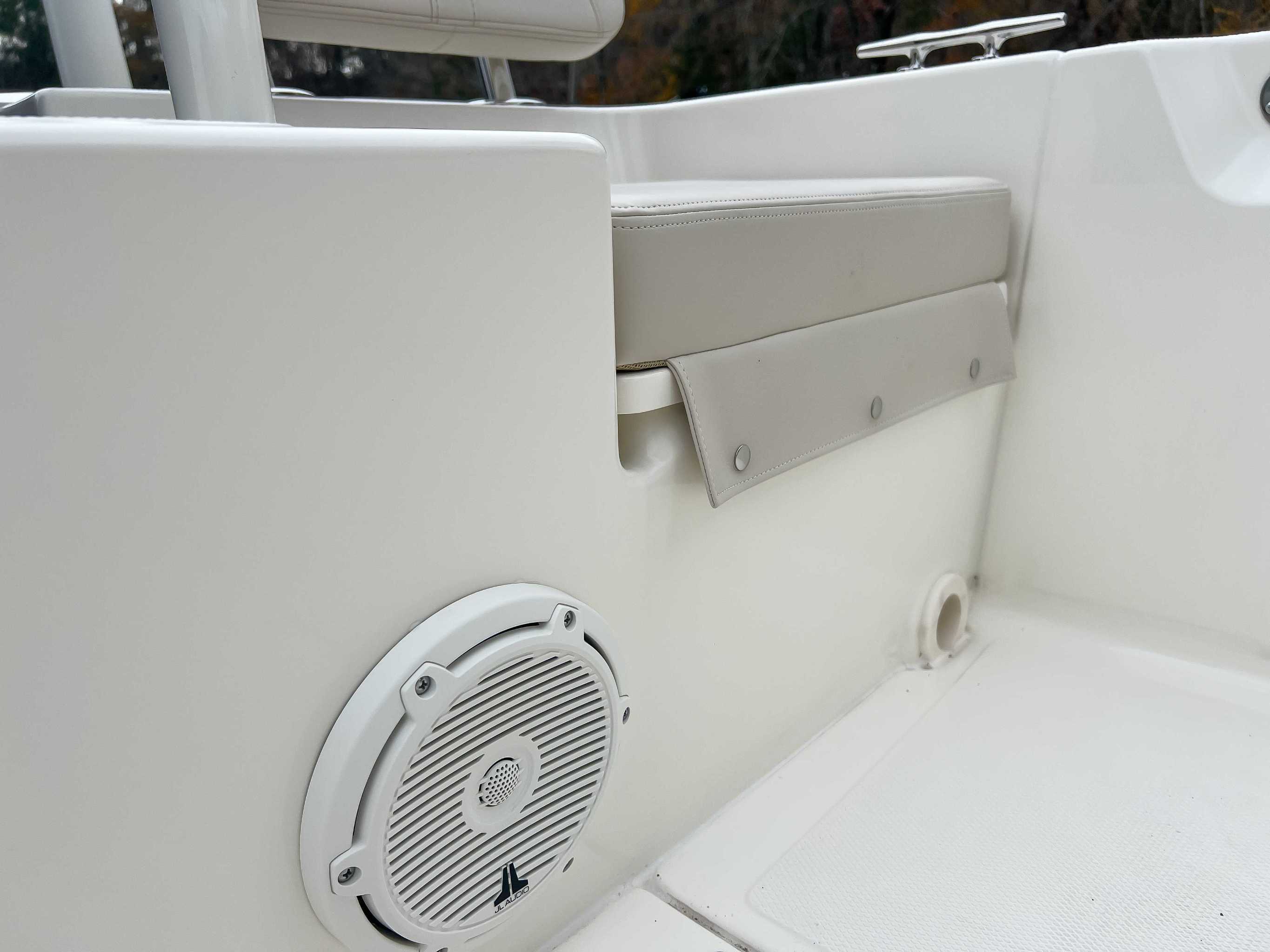 Speaker and seat on a 2025 Boston Whaler 190 Montauk boat.
