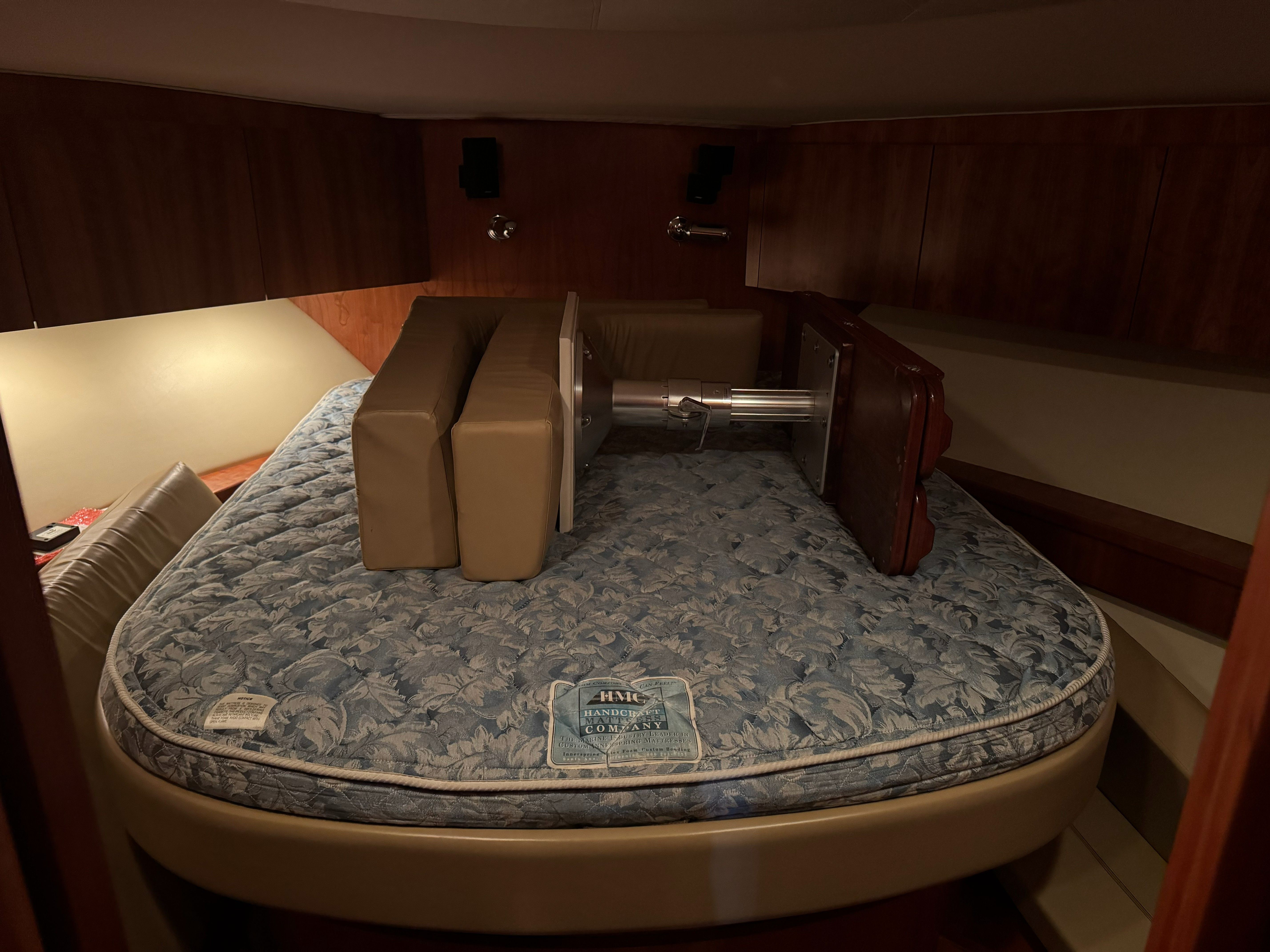 2003 Tiara Yachts 5000 Open - 58