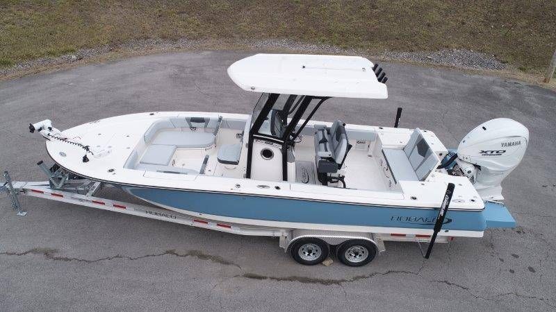 2026 Robalo 266 Cayman