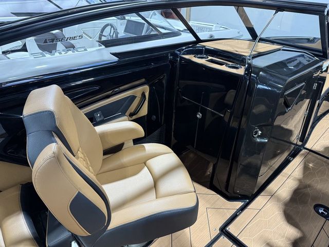 2026 Yamaha Boats 255XD - 17