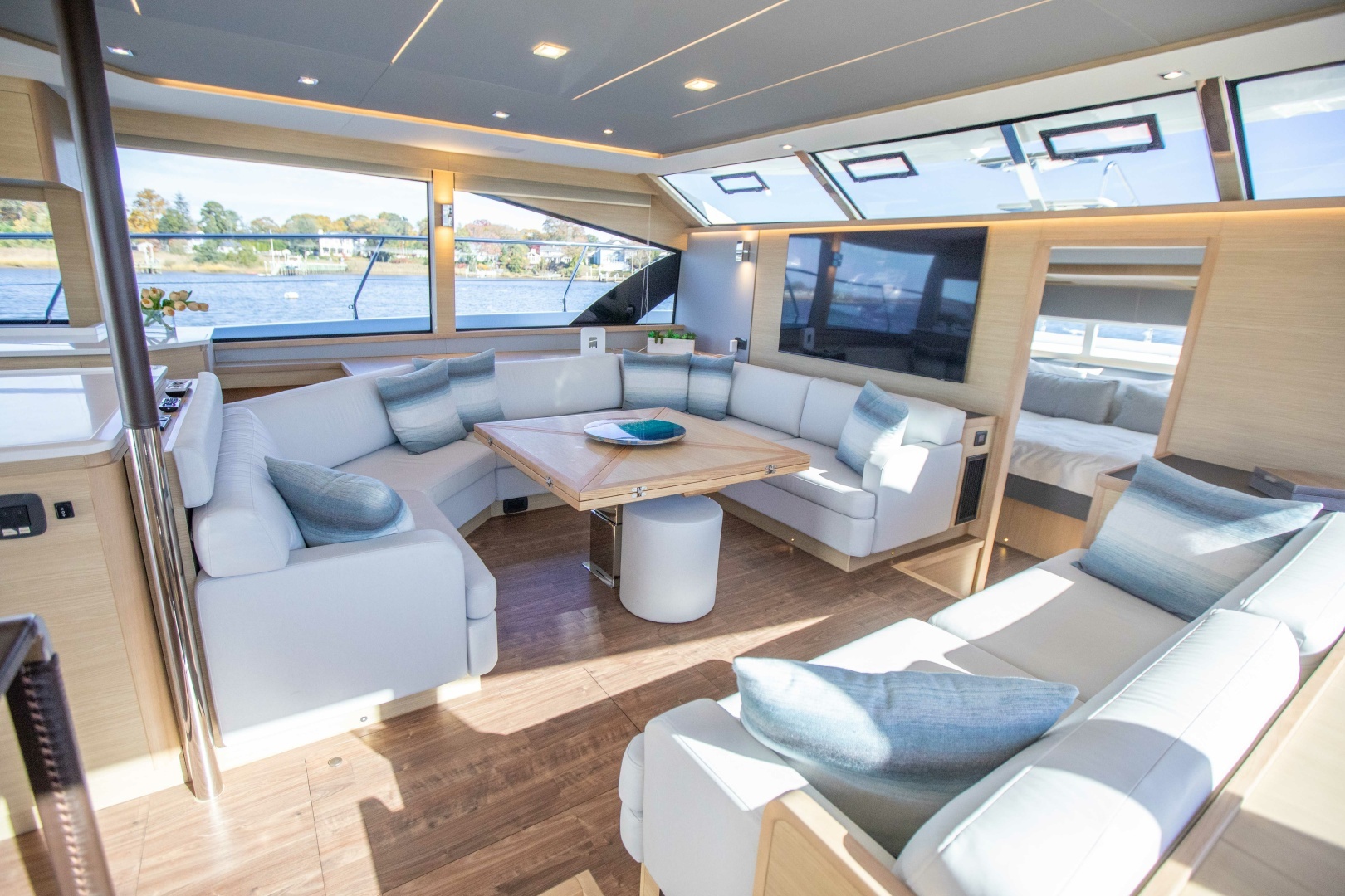 2023 Aquila 54 Yacht - Image 35