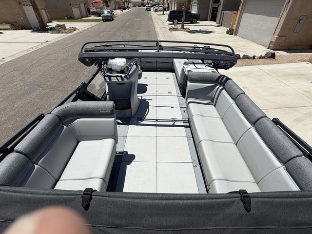 2023 Sea-Doo Switch Cruise 21 - 5