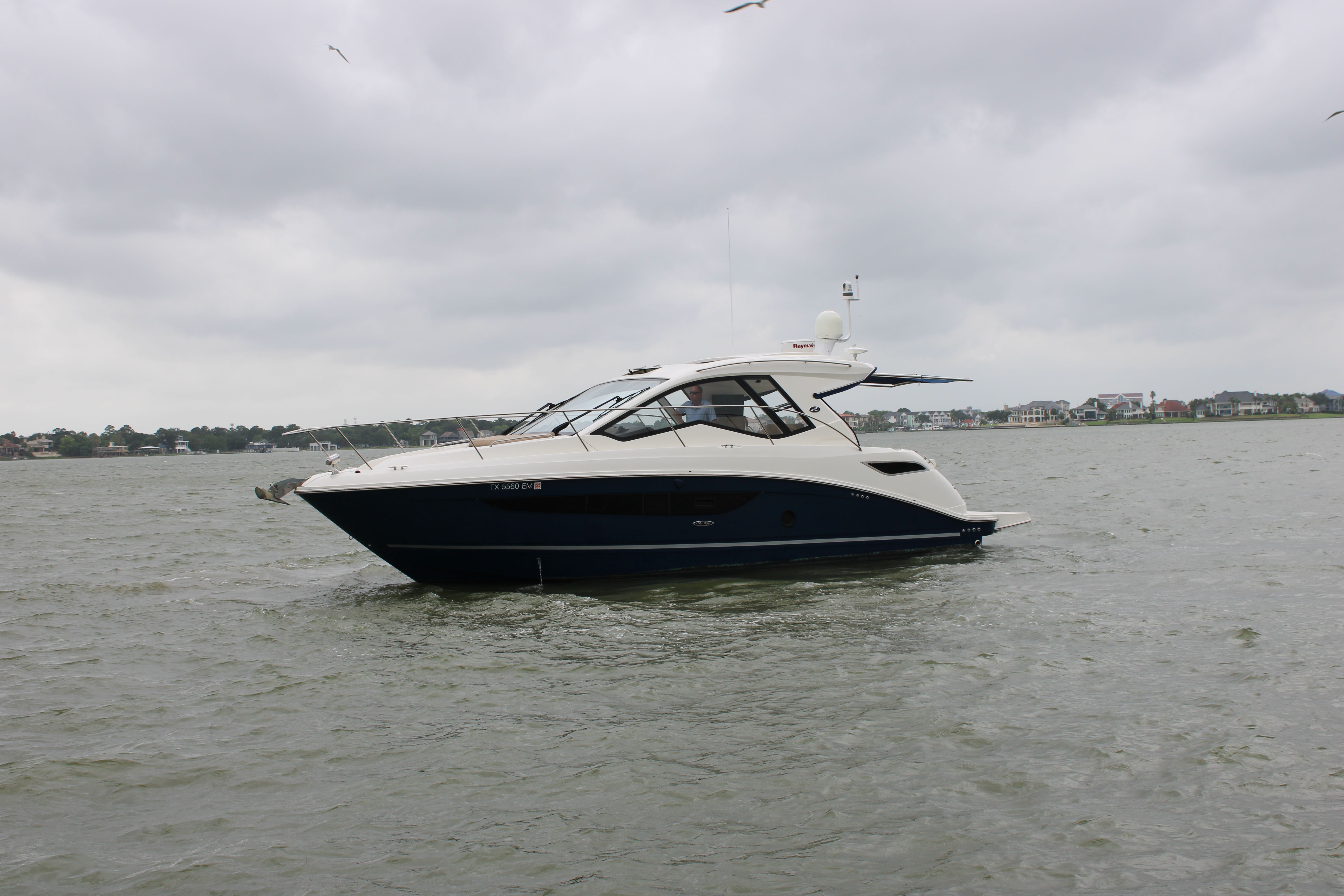 2018 Sea Ray 350