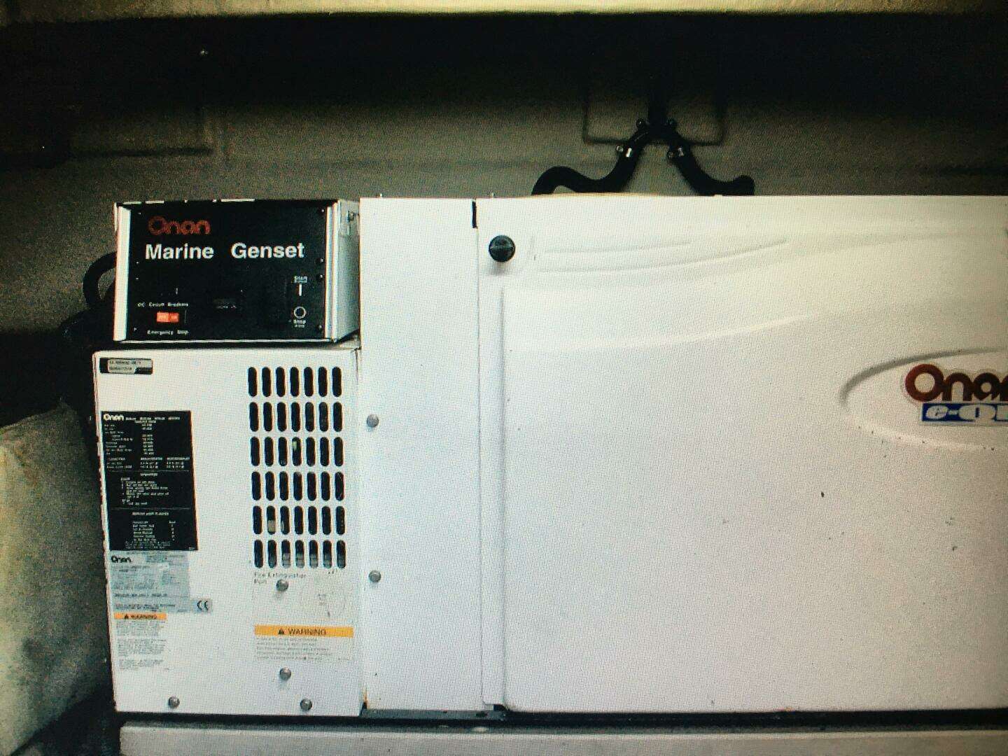 2005 Sea Ray 500 Sundancer - Image 30