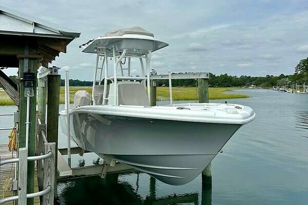2024 Yellowfin 26
