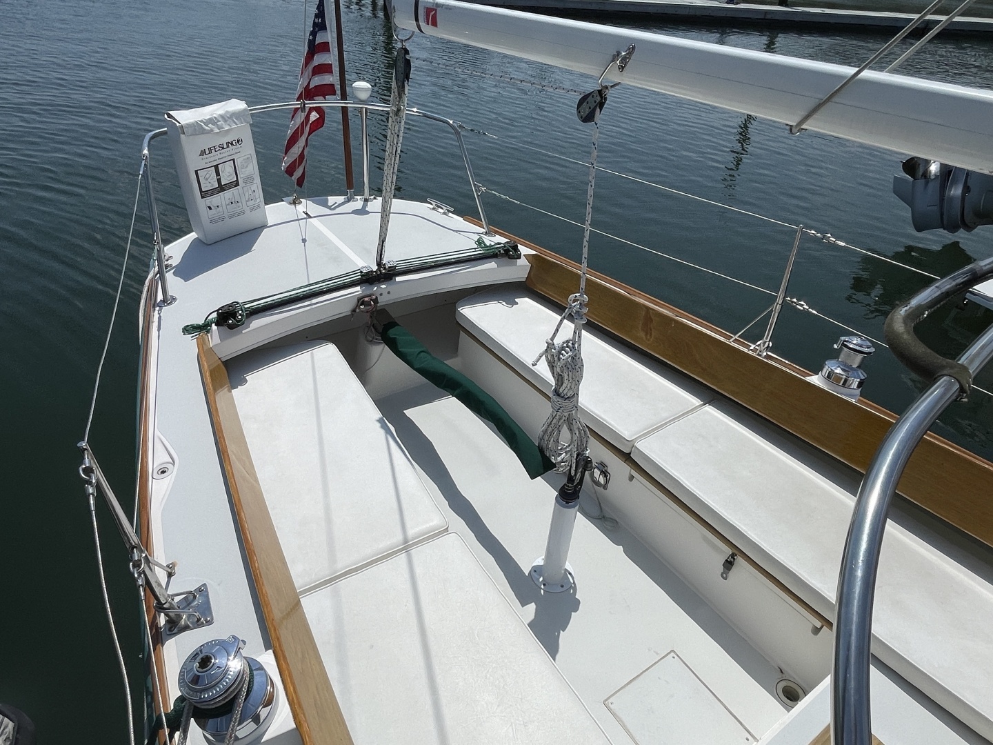 2006 Alerion Express 28 - Image 13