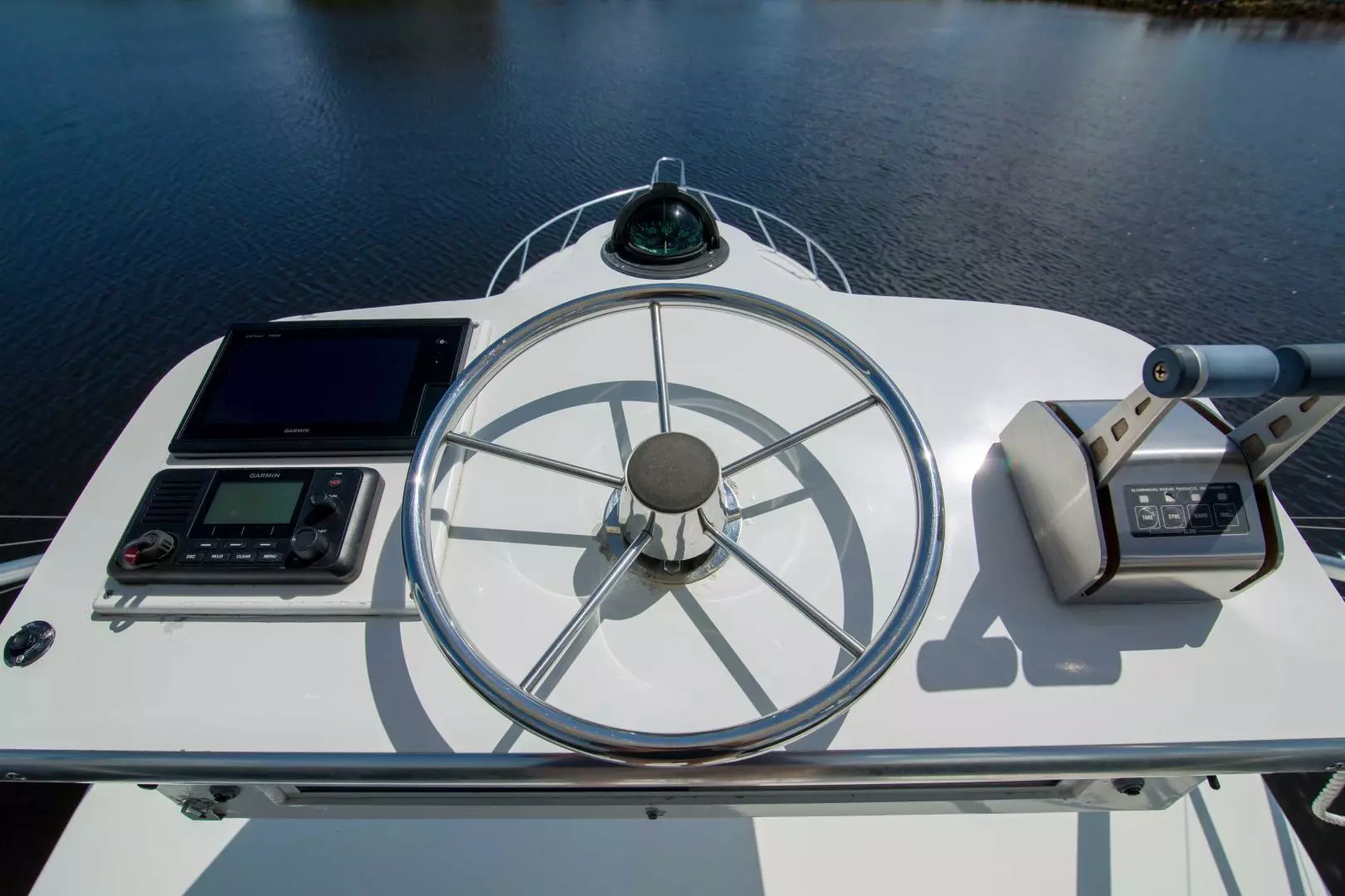 2001 Viking 50 Express - Image 46