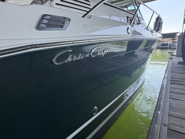 1999 Chris-Craft 300 Express - 8