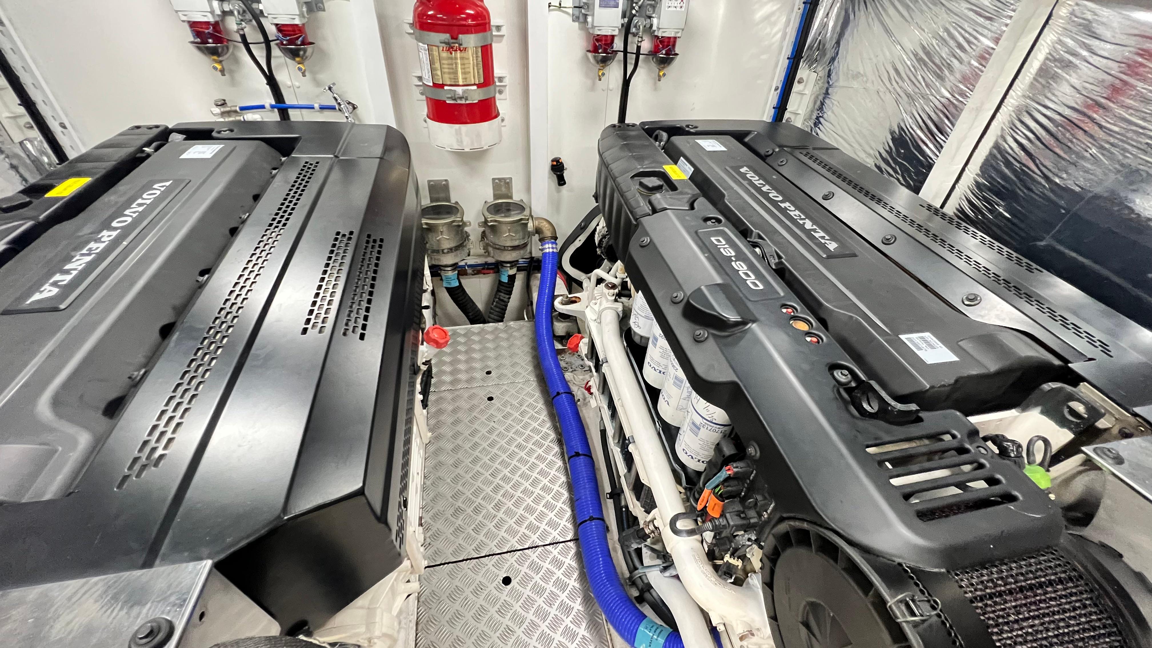 2019 Princess F62 - 52