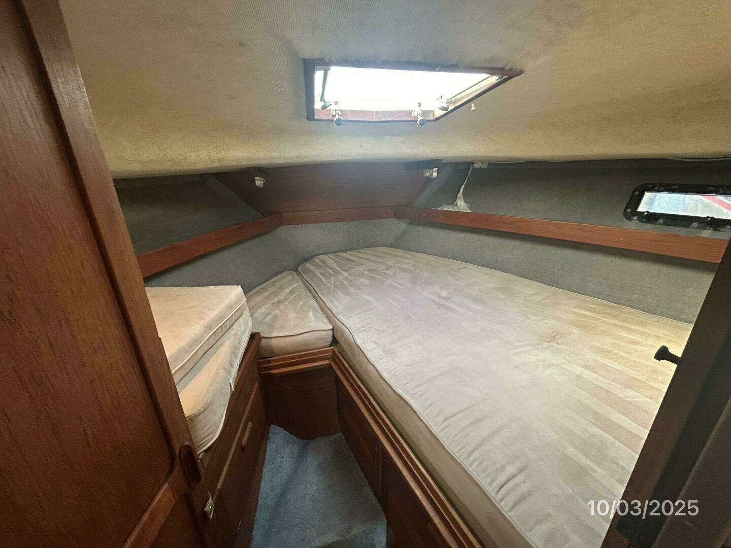 1985 Pursuit 3100 Open - Image 38