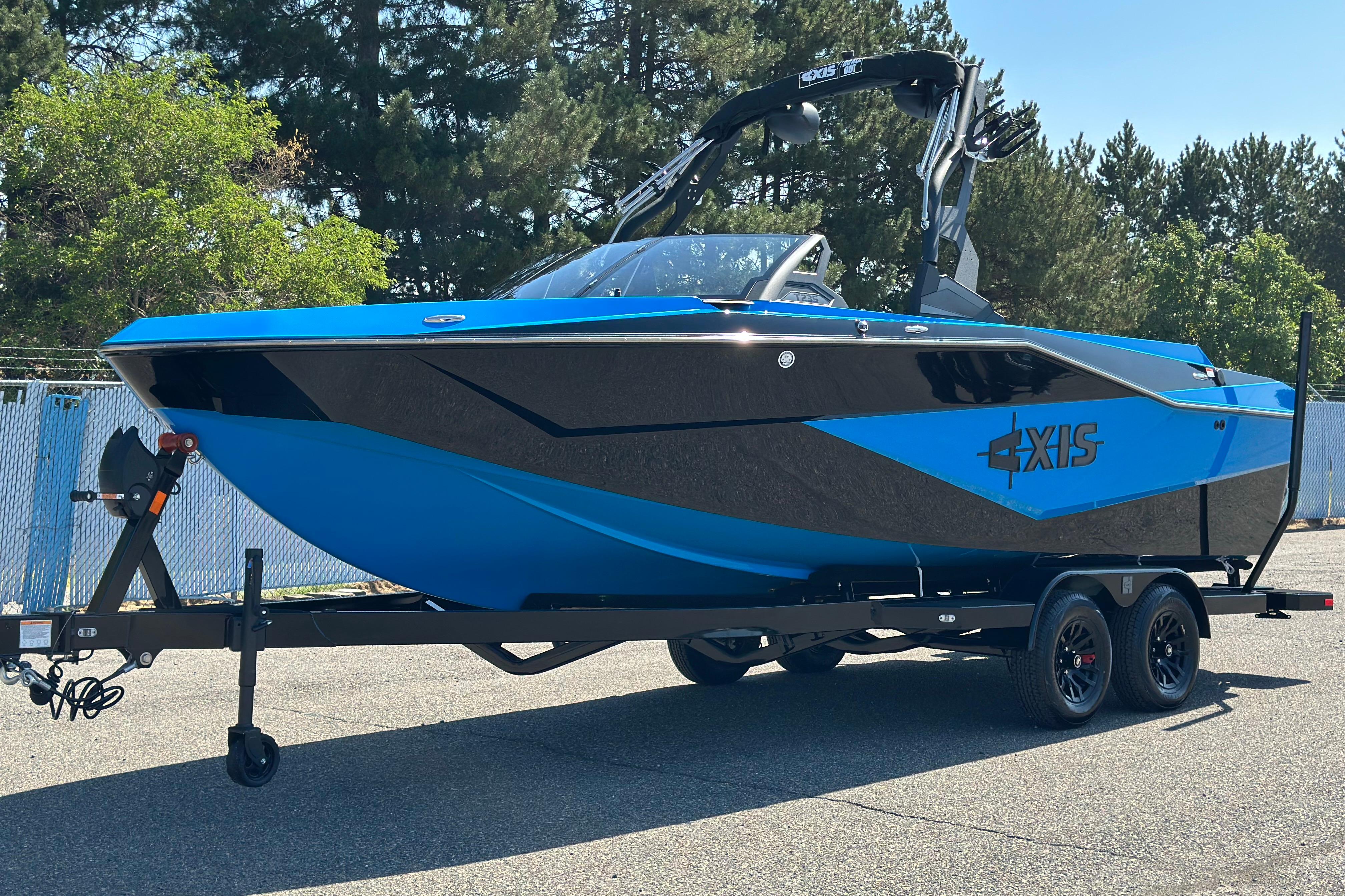 2026 Axis T235