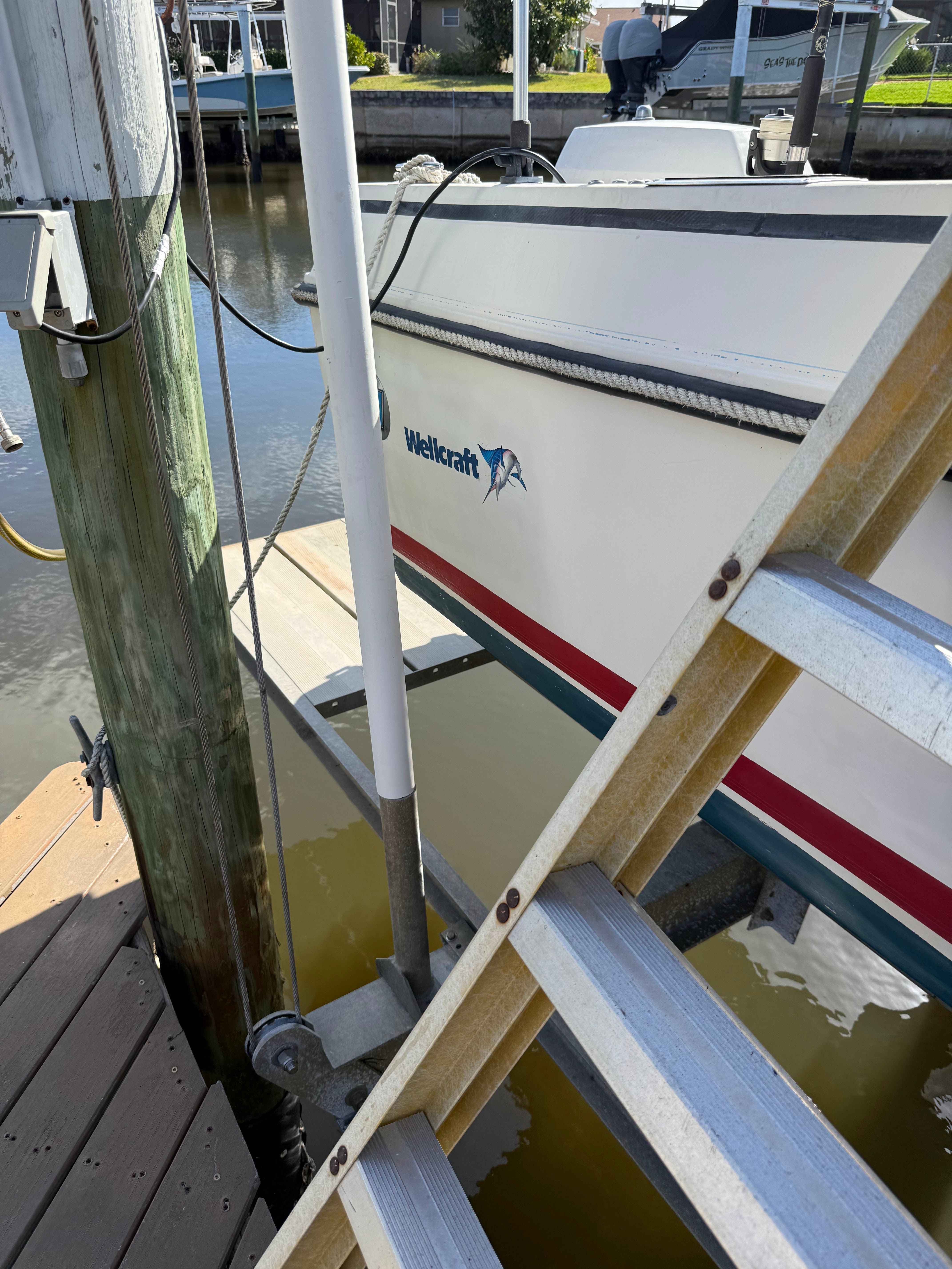 1984 Wellcraft Step-lift V 20 - 9