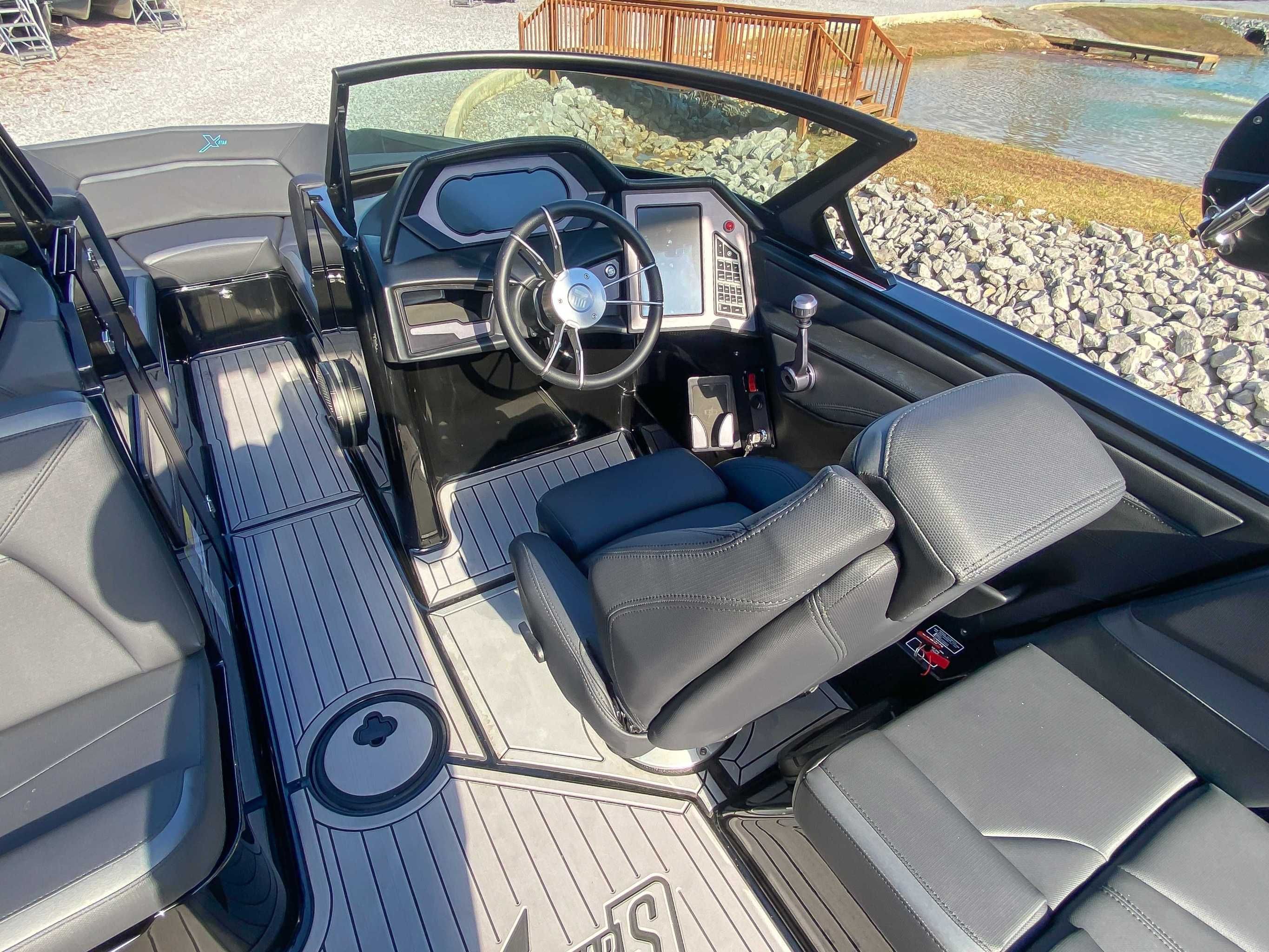 2024 MasterCraft XStarS - 15