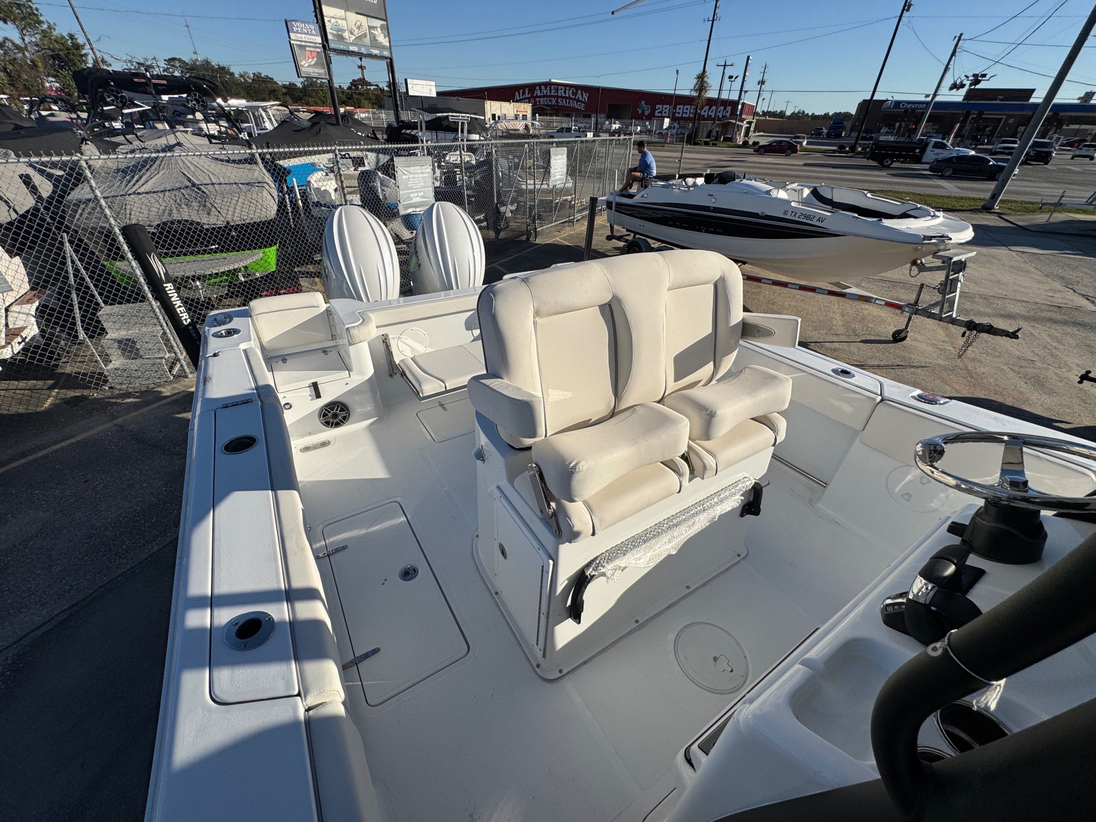 2026 Sea Hunt Gamefish 27 Coffin Box - 30