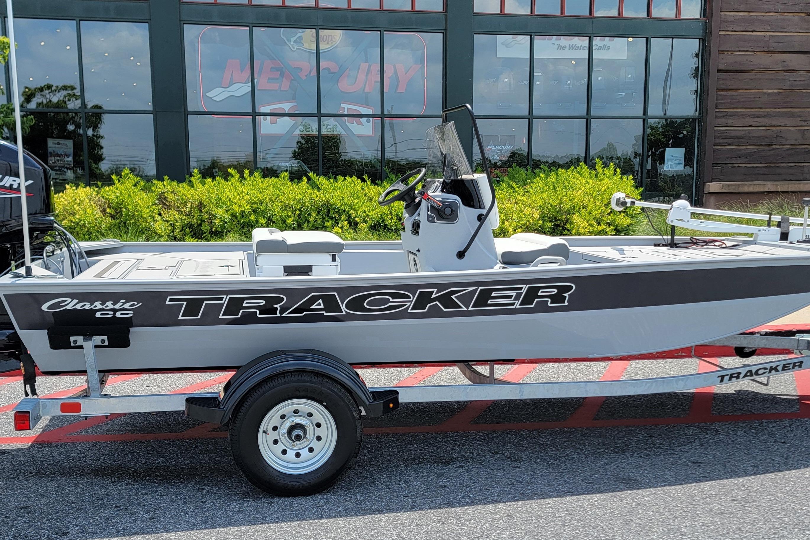 2026 Tracker Bass Tracker Classic CC