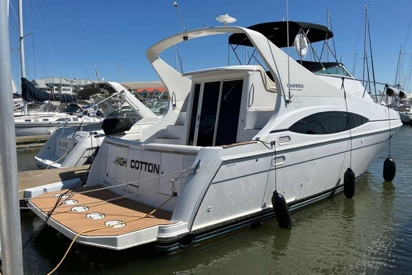 2003 Carver 350 Mariner