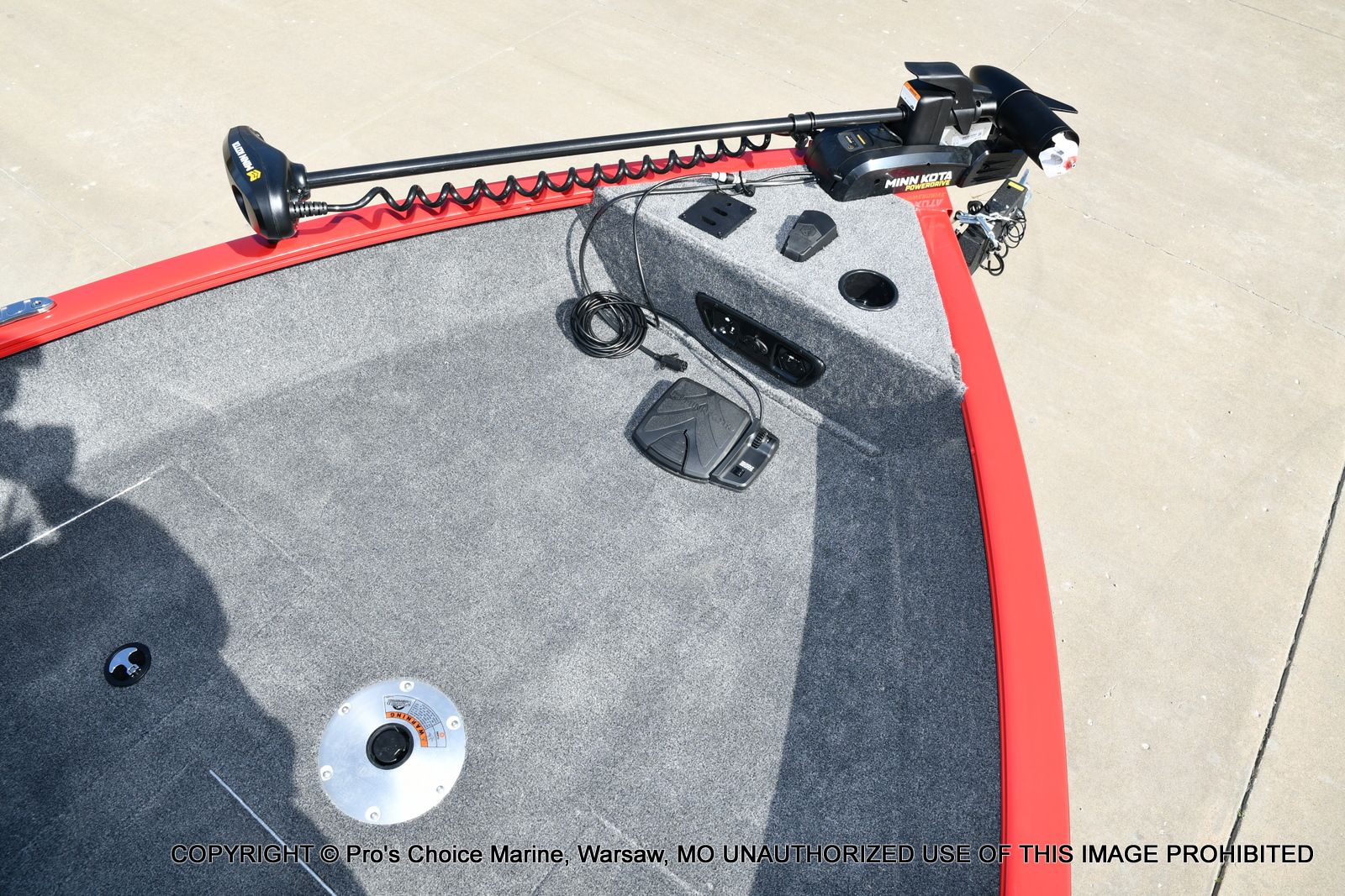 2026 Tracker Pro Guide V-175 WT w/150HP - 51