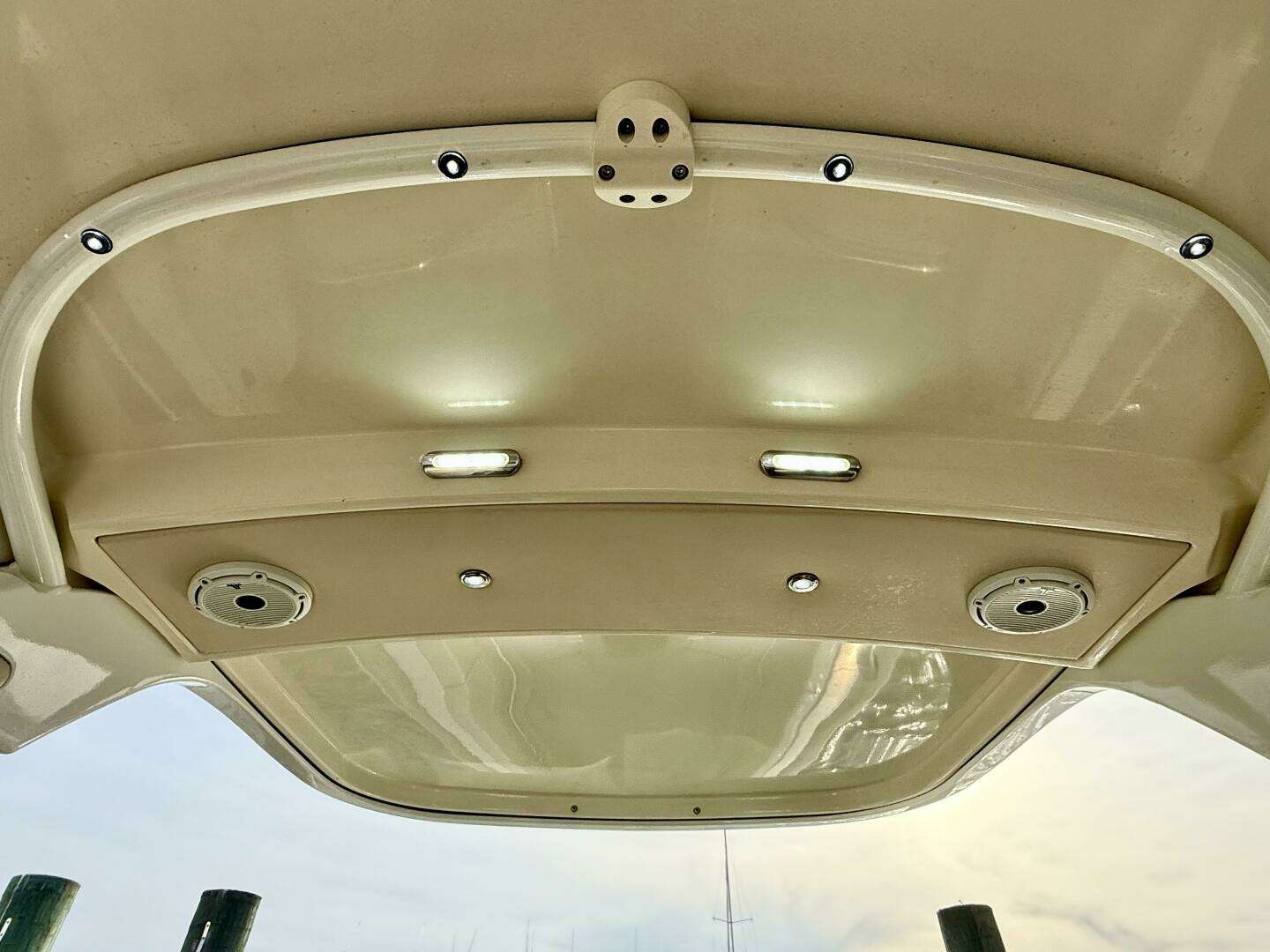 2022 Chris-Craft Launch 25 GT - Image 21