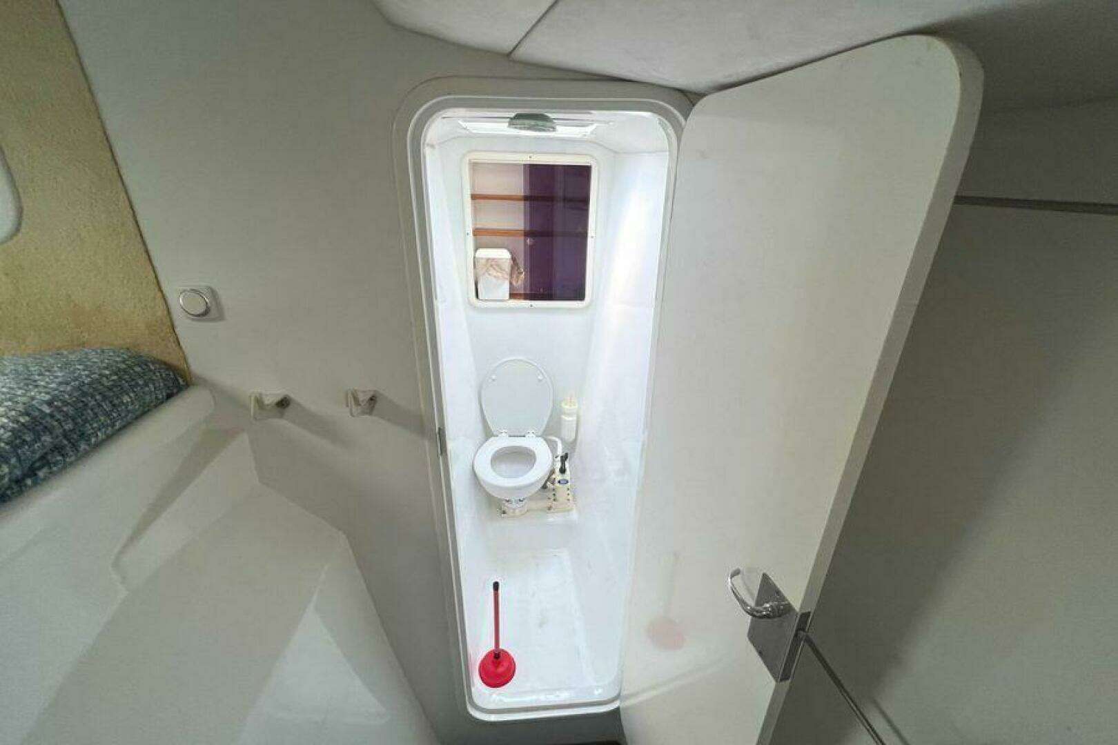 1995 Voyage Yachts 47 Mayotte - Image 18
