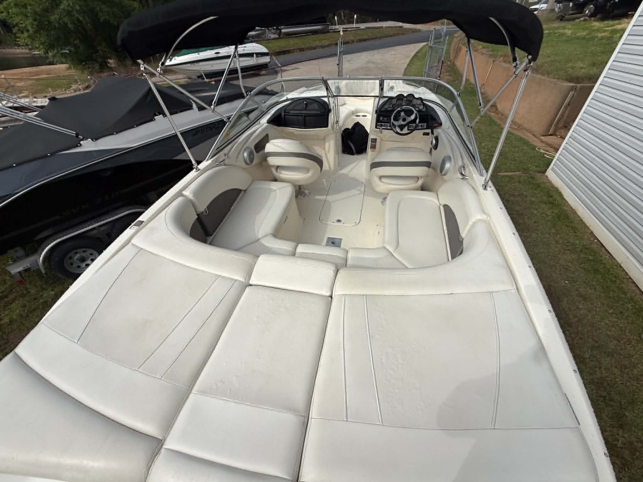 2009 Bayliner 225 Br - 2