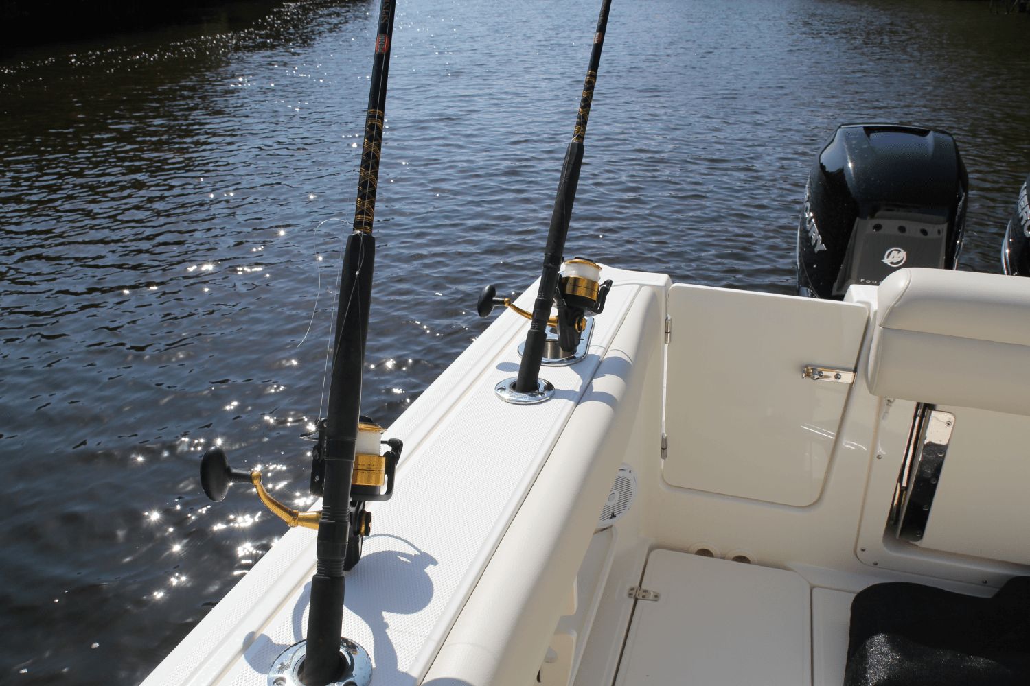 2026 Boston Whaler 280 Outrage - 137