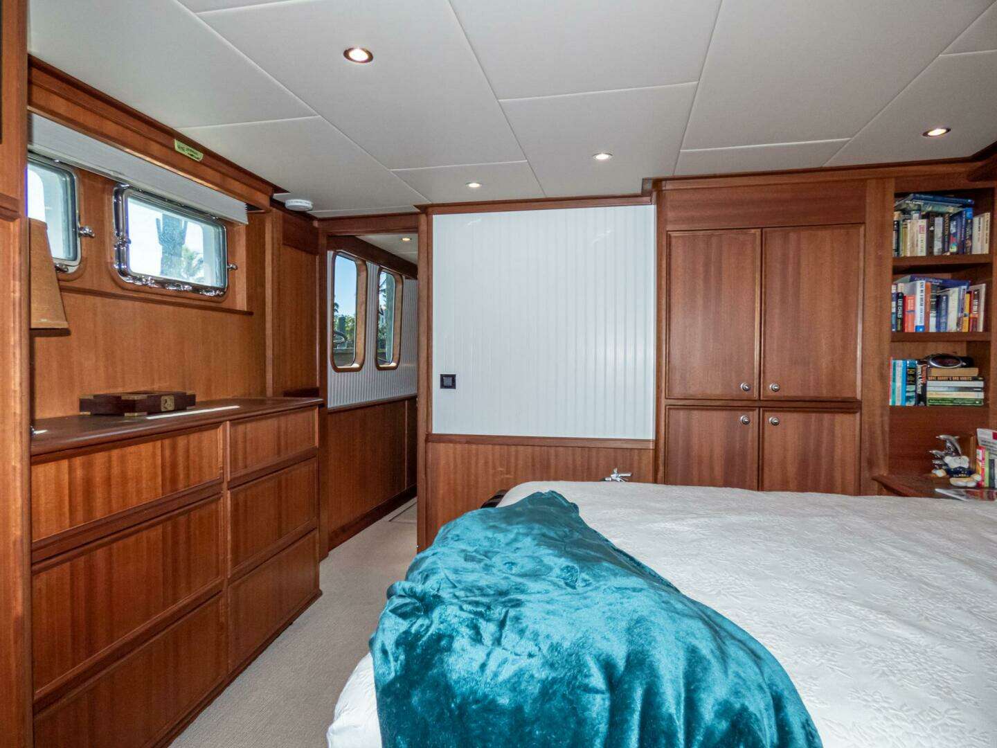 2017 Northern Marine Expedition Motor Yacht - Image 59