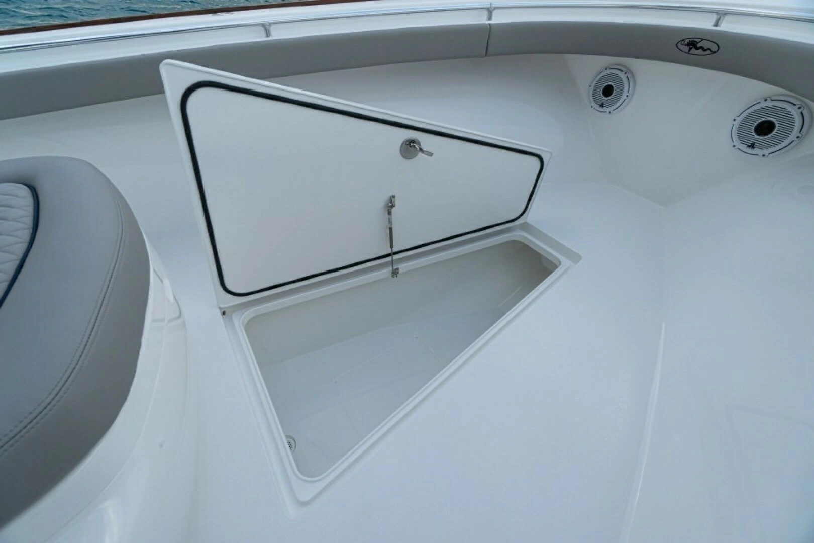 2027 Valhalla Boatworks V-33 - Image 9