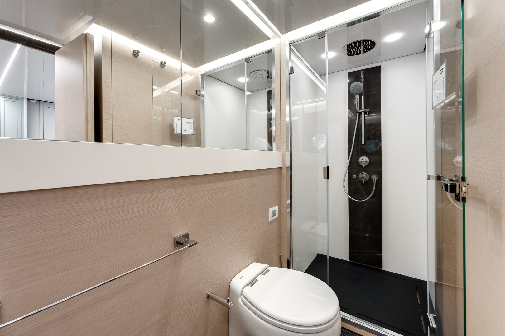 2024 Azimut S8 - Image 49
